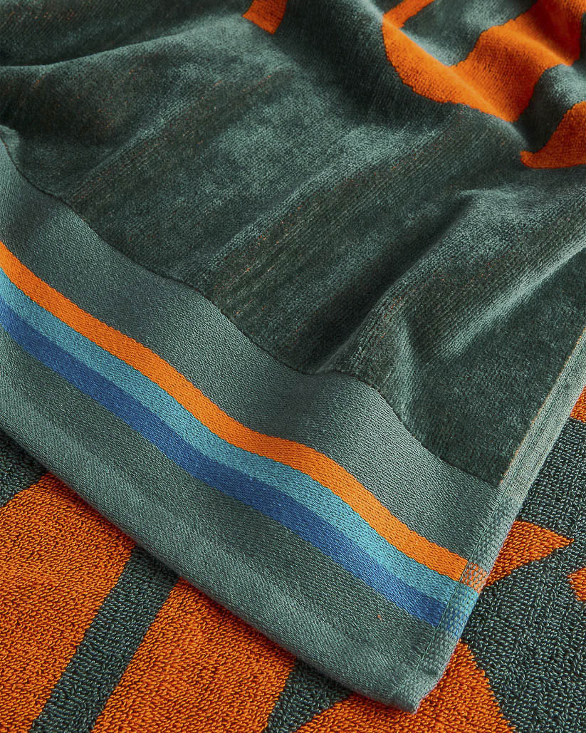 Telo mare verde scuro Sundek in spugna con logo sole arancione jacquard image