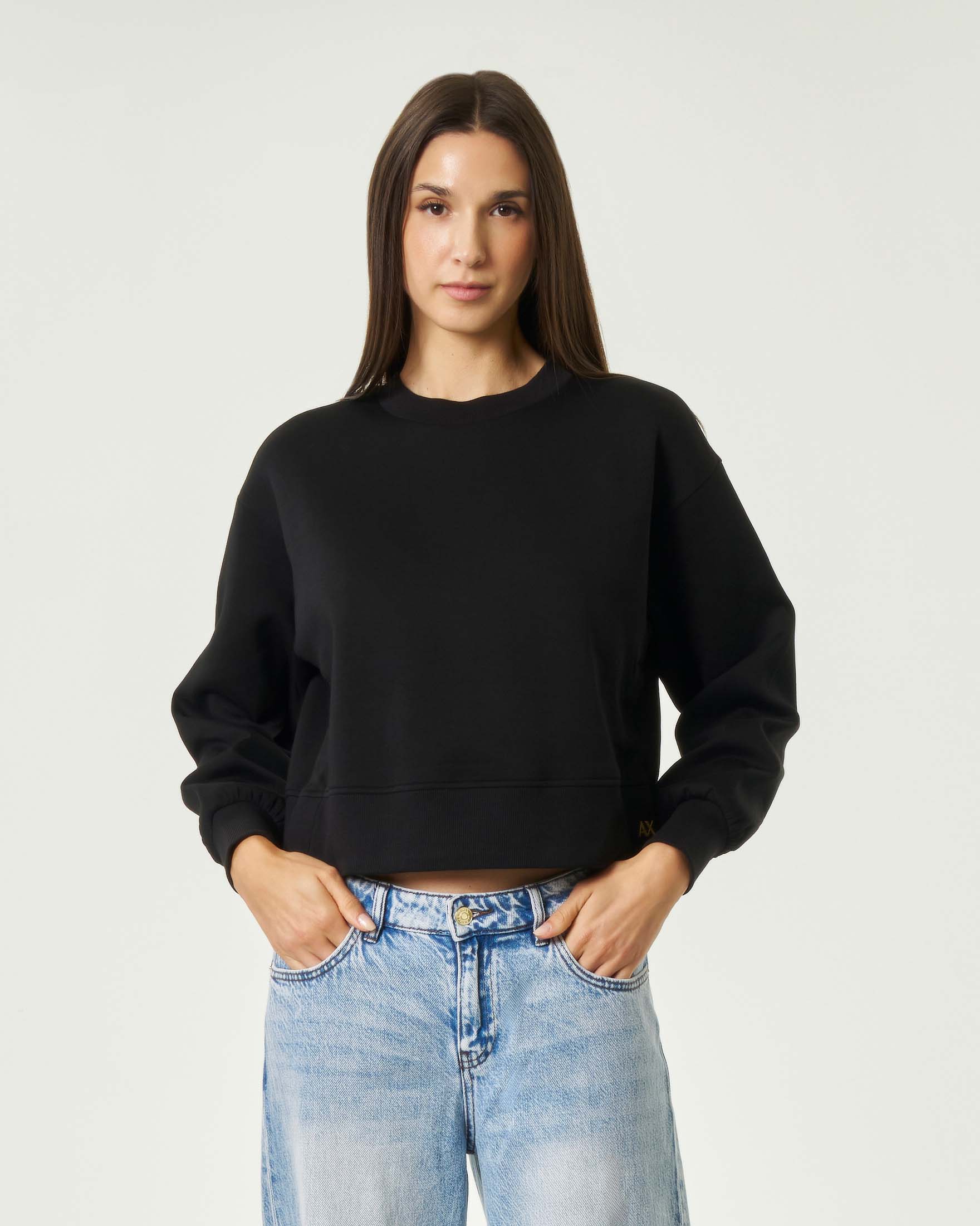Felpa cropped Armani Exchange nera in misto viscosa con scollo a giro