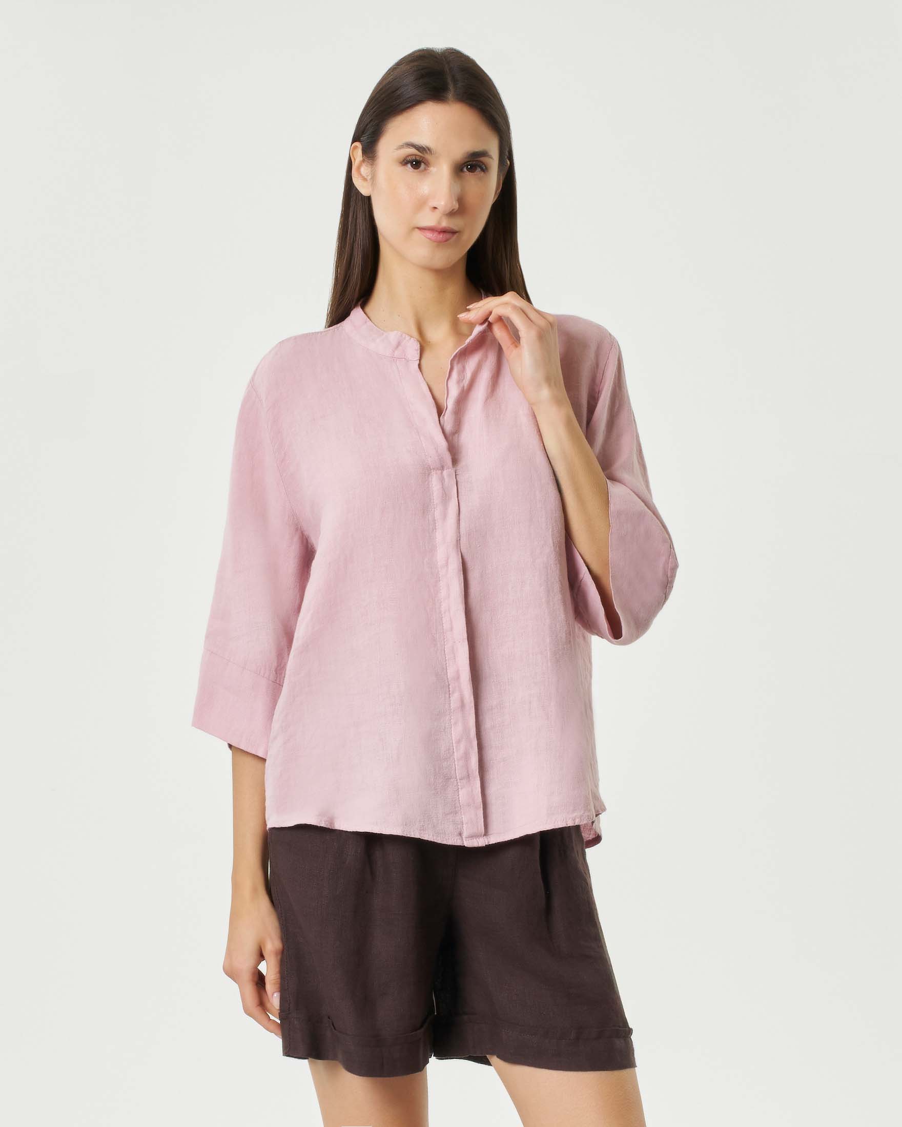 Camicia chiusa rosa in puro lino con collo alla coreana e maniche a tre quarti