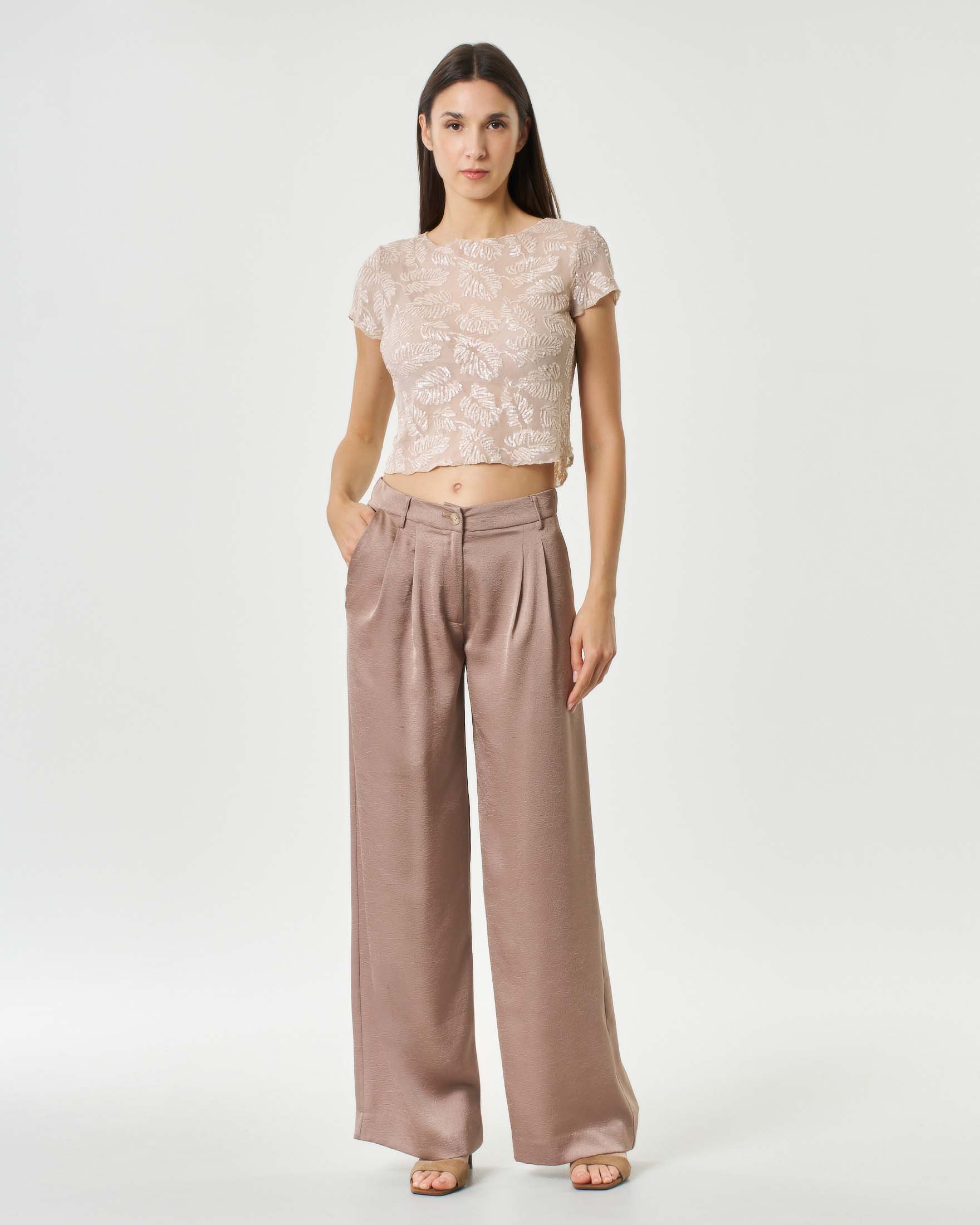 Pantaloni a palazzo color tortora in froissè con pince e tasche alla francese