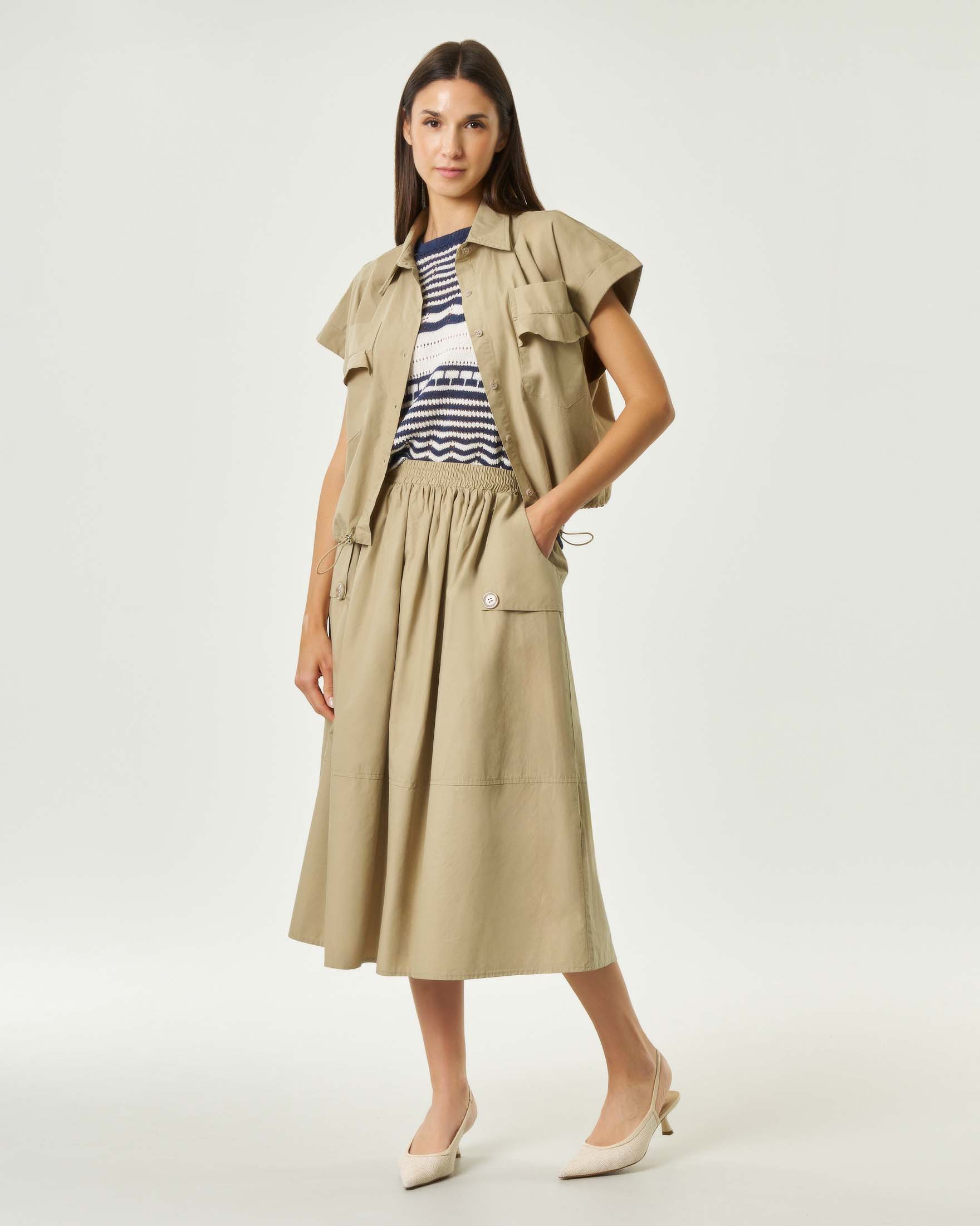 Completo Hlo! camicia cropped e gonna midi beige in puro cotone