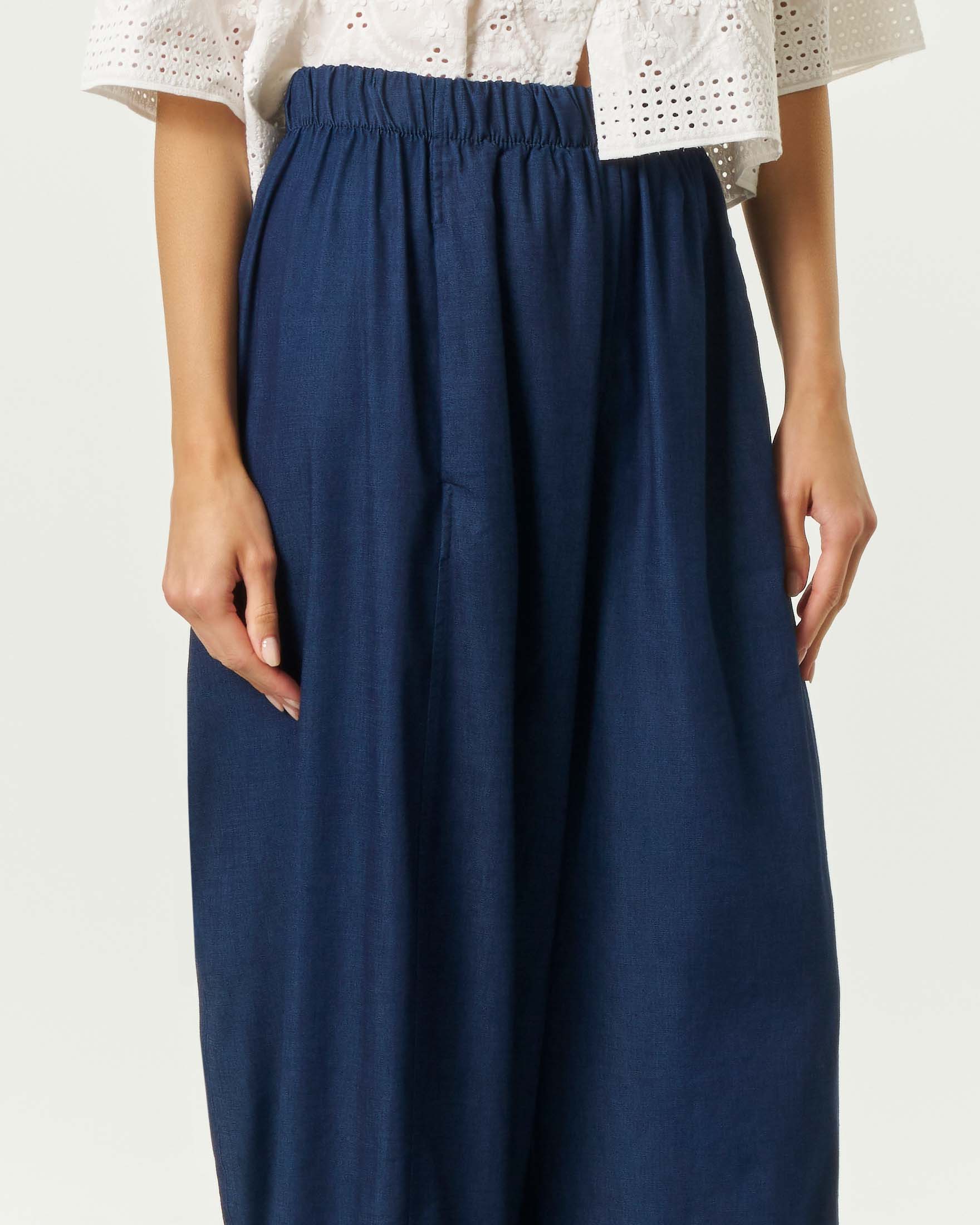 Pantaloni Hlo! Japan fit in chambray di cotone blu con vita elasticizzata image