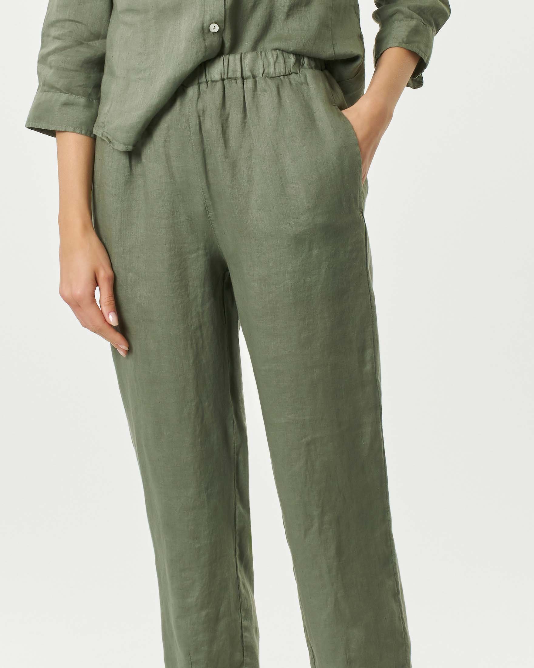 Pantaloni verde militare in lino a gamba dritta dal taglio cropped con coulisse interna image