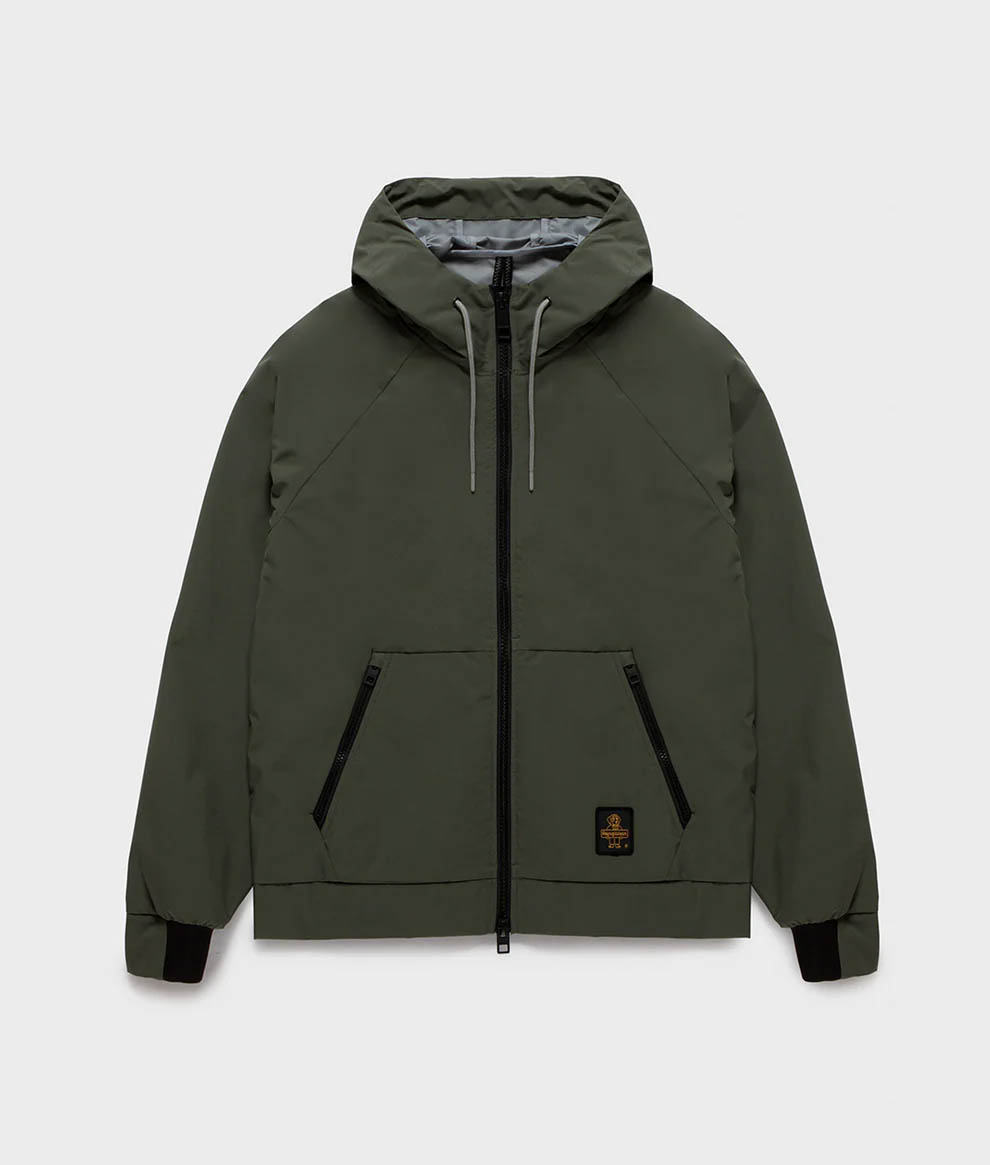 Giubbino Refrigiwear verde militare in soft-shell idrorepellente con cappuccio
