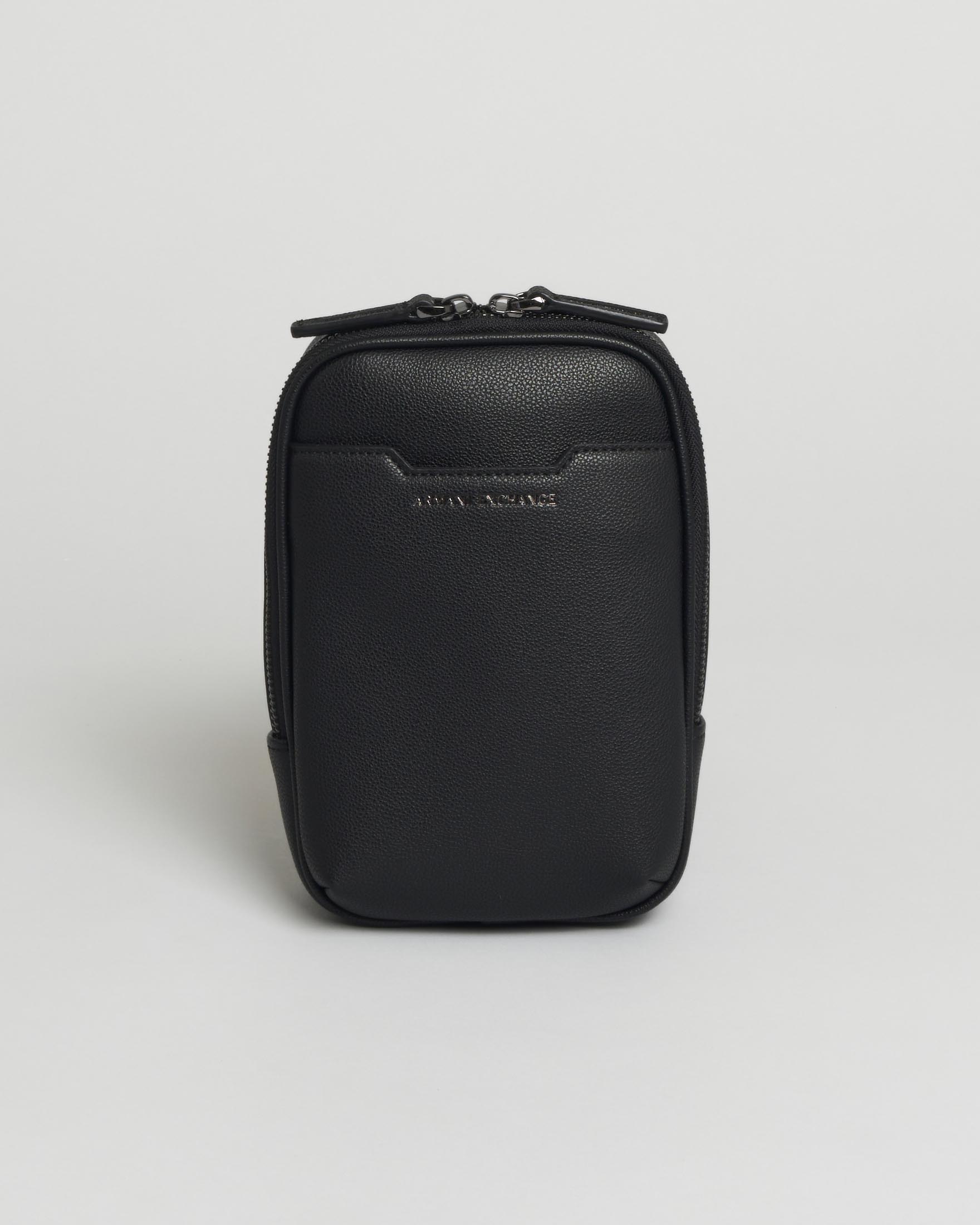 Borsa monospalla Exchange nera in similpelle martellata