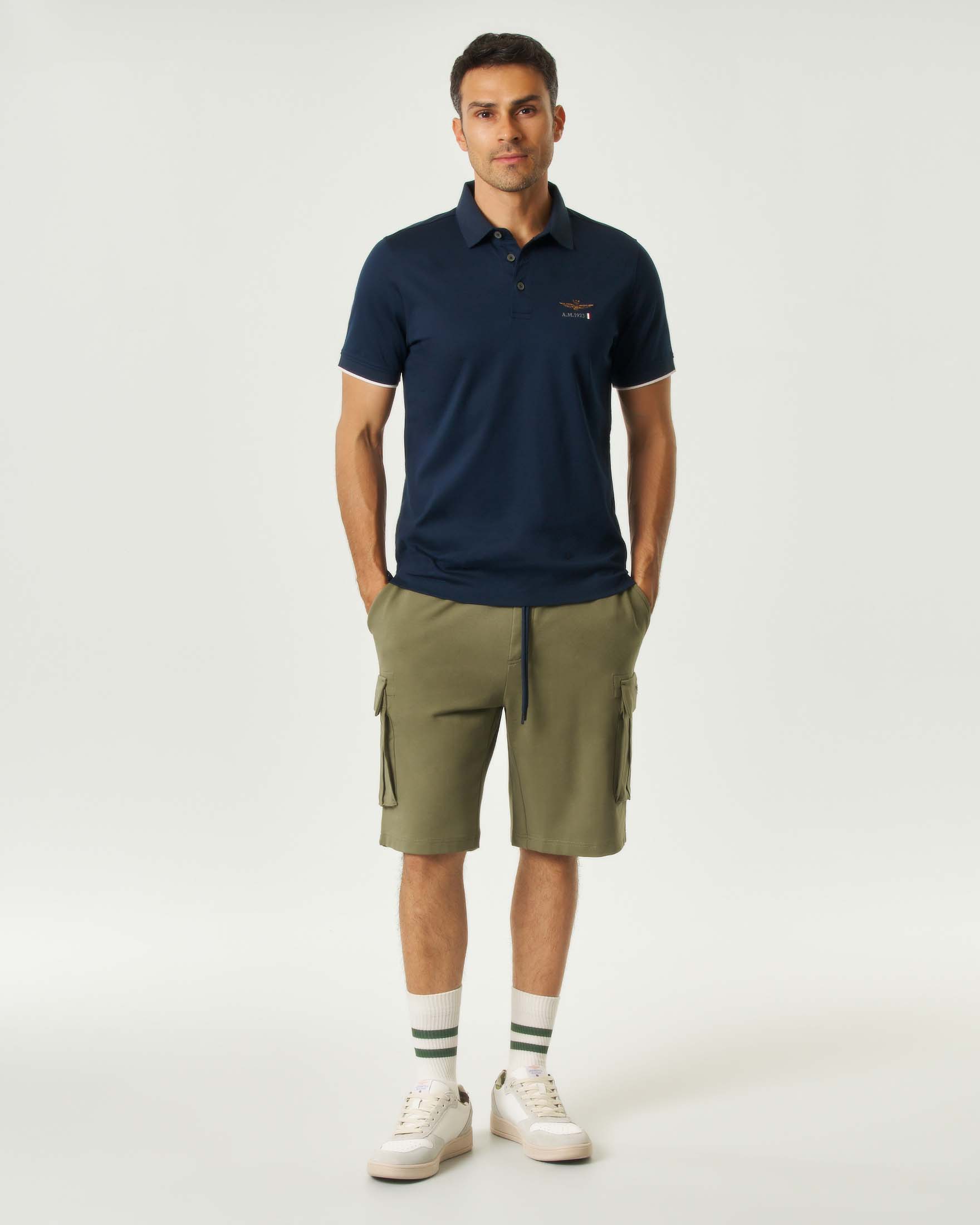 Polo Aeronautica Militare blu in puro cotone mercerizzato con aquila turrita e bordino sulla manica