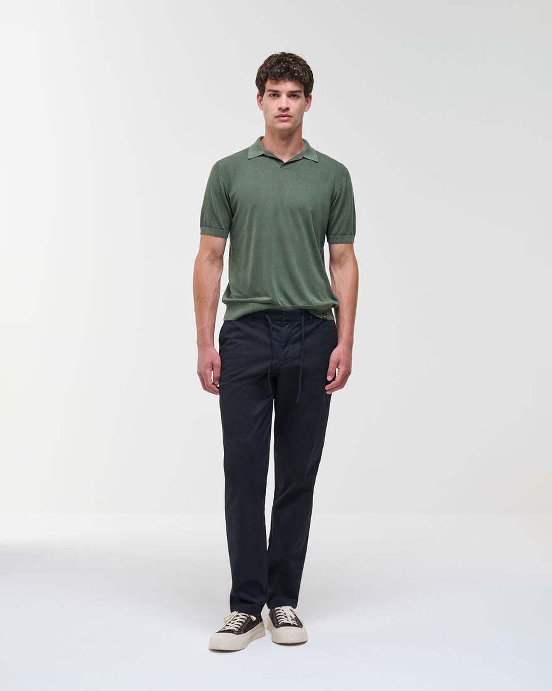 Polo Originals verde militare in maglia di cotone con colletto bowling