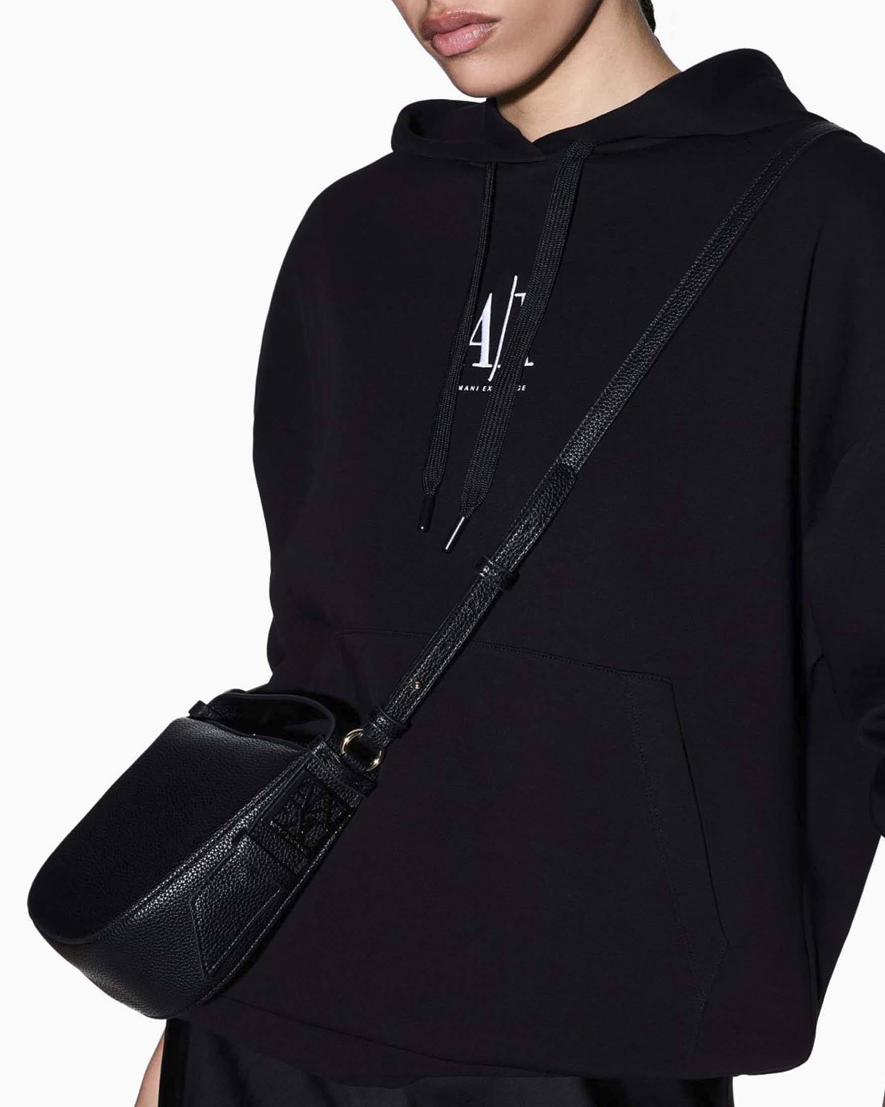 Borsa Hobo Armani Exchange nera piccola in similpelle effetto martellato image