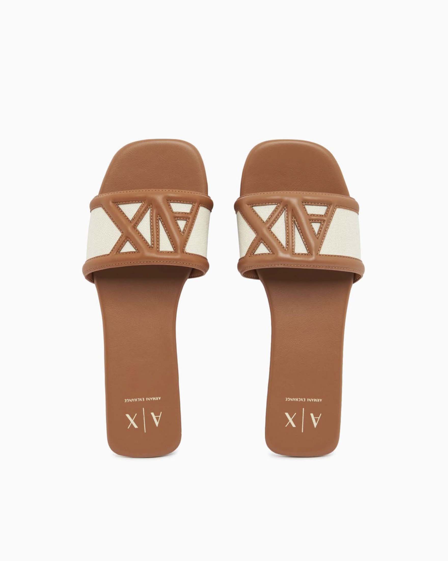 Ciabattine Armani Exchange in canvas naturale con lettering e suola in similpelle color cuoio