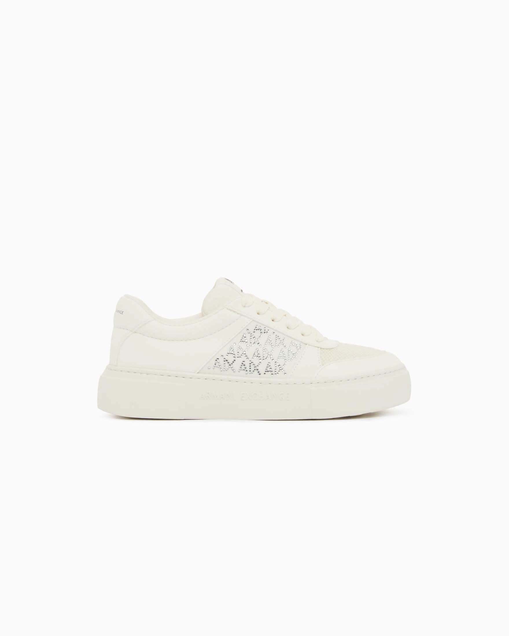 Sneakers Exchange bianche in microsuede con logo in strass e siola spessa