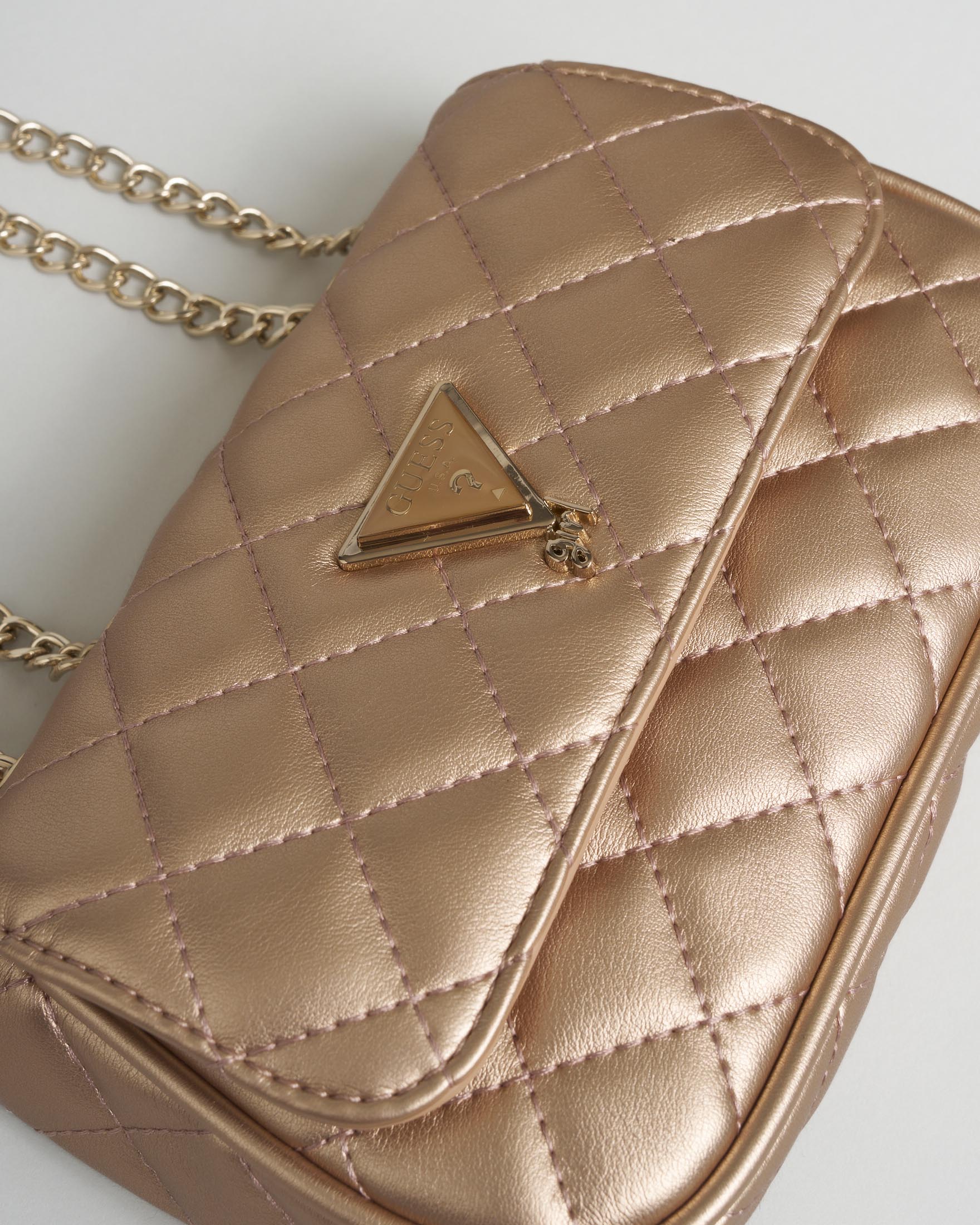 Borsa a tracolla Guess Kids bianca in similpelle con logo metallico e motivo trapuntato