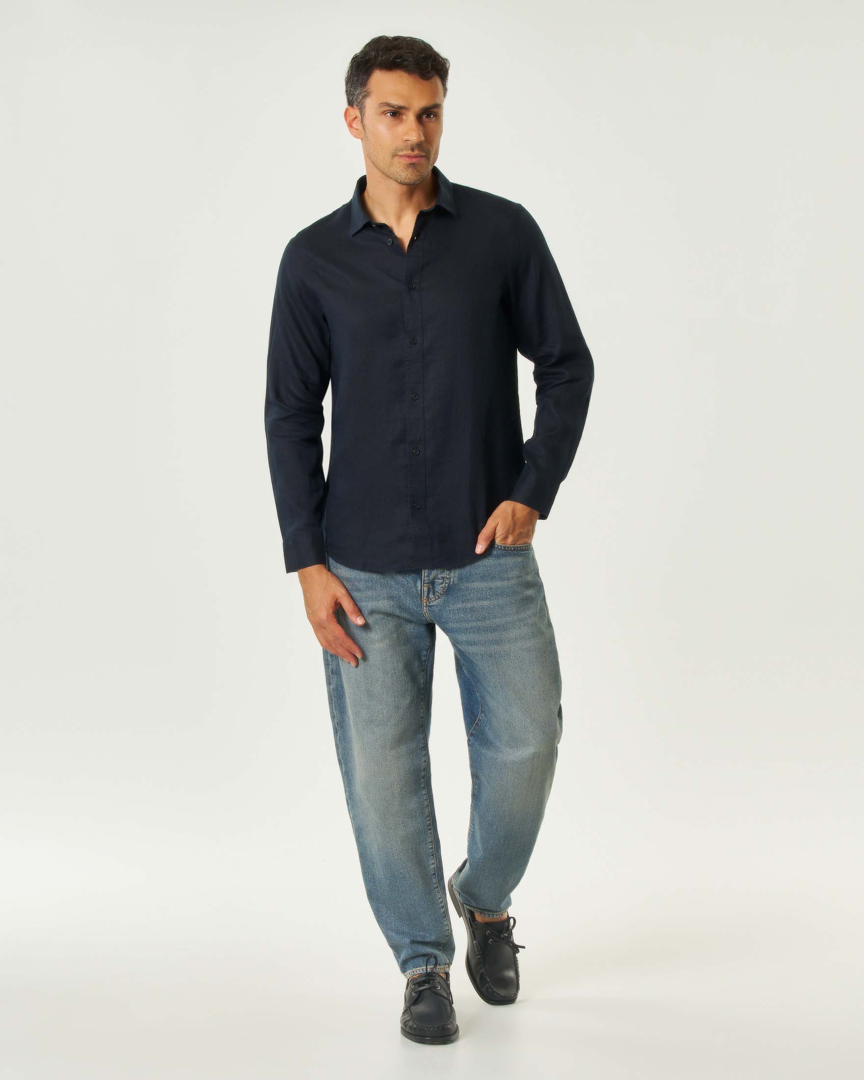 Camicia Armani Exchange blu in puro lino image