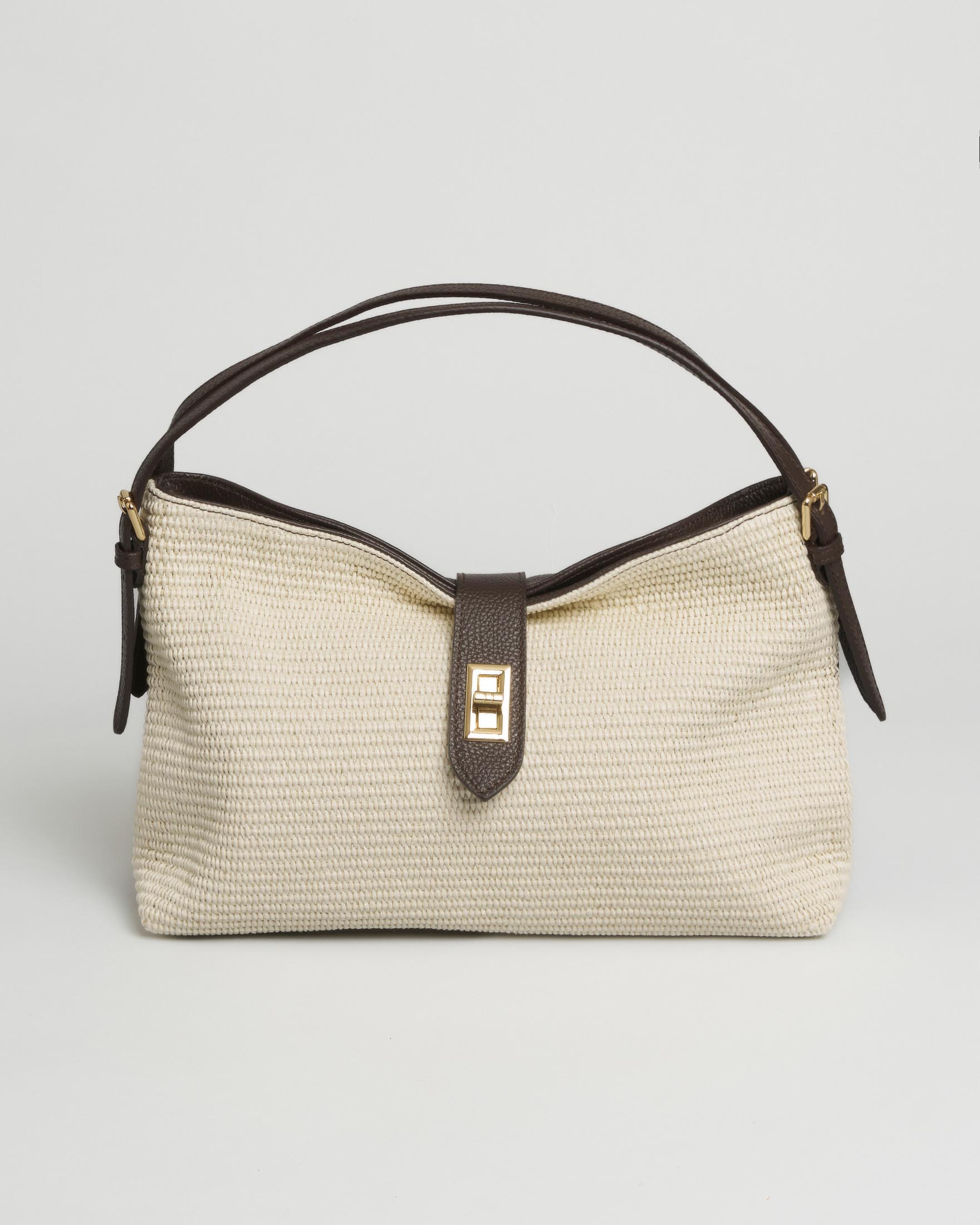 Borsa a spalla in rafia intrecciata color panna e pelle color moro con chiusura rotante dorata