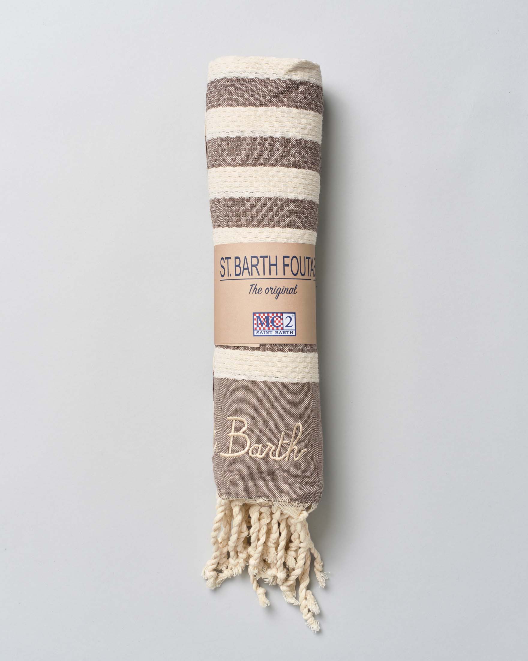 Telo mare MC2 Saint Barth marroncino in cotone a righe beige con frange e scritta logo ricamata