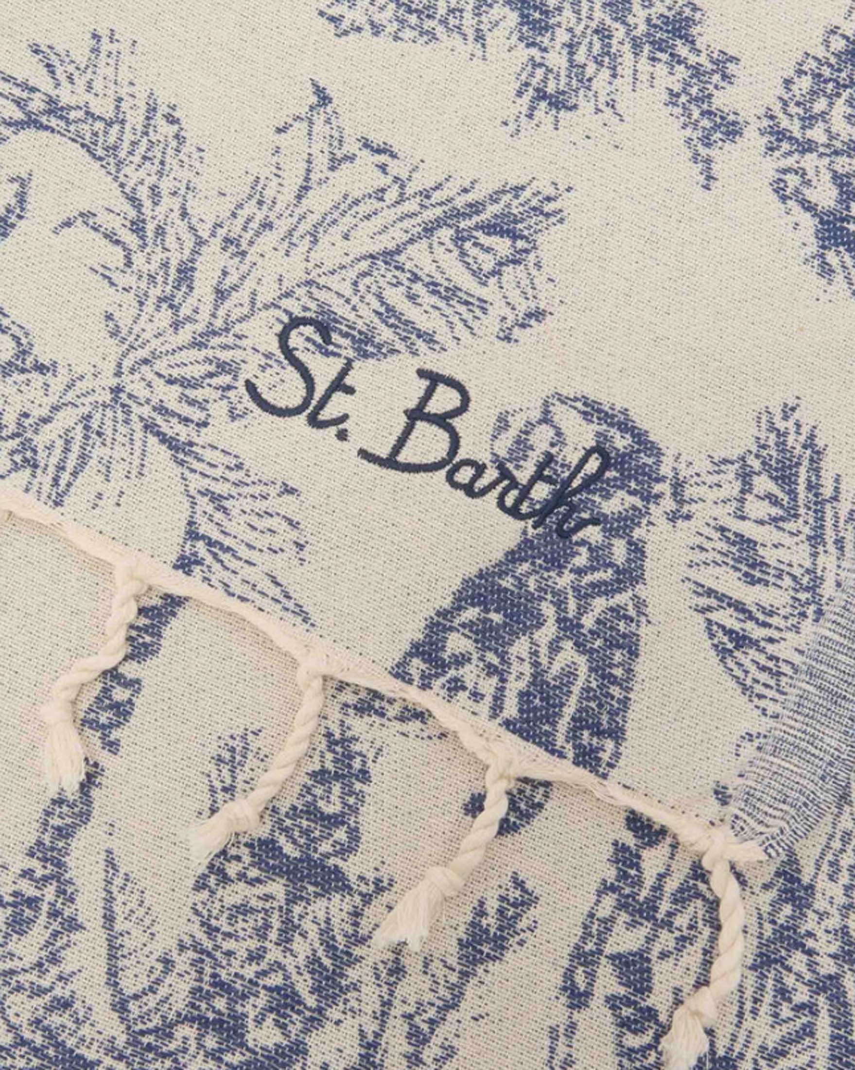 Telo mare MC2 Saint Barth blu e bianco in cotone jacquard Toile de Jouy con scritta logo e frange image