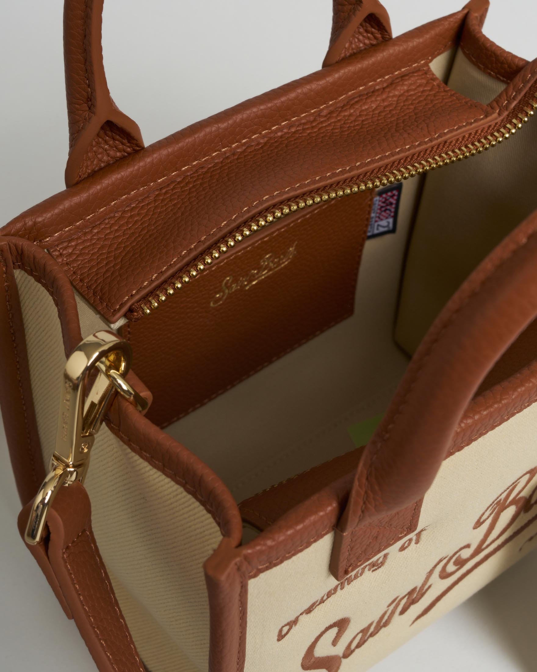 Borsa Vanity Mini MC2 Saint Barth in canvas écru con finiture e manici in pelle color cuoio image