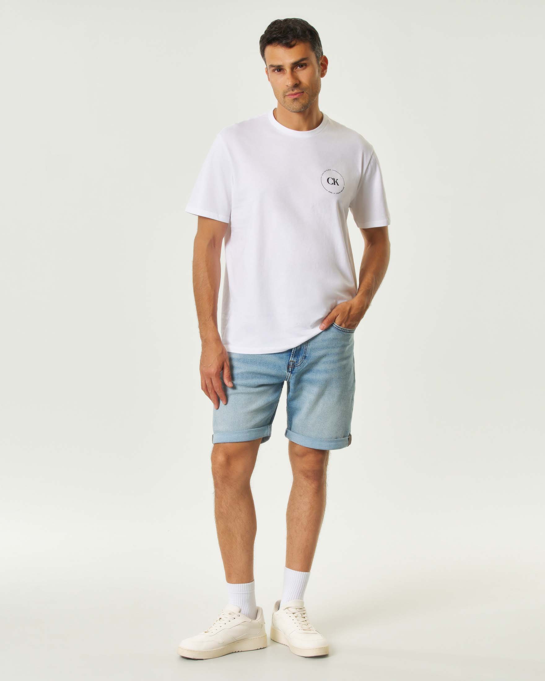 Bermuda Calvin Klein Jeans lavaggio chiaro super stone washed in cotone stretch con risvolto