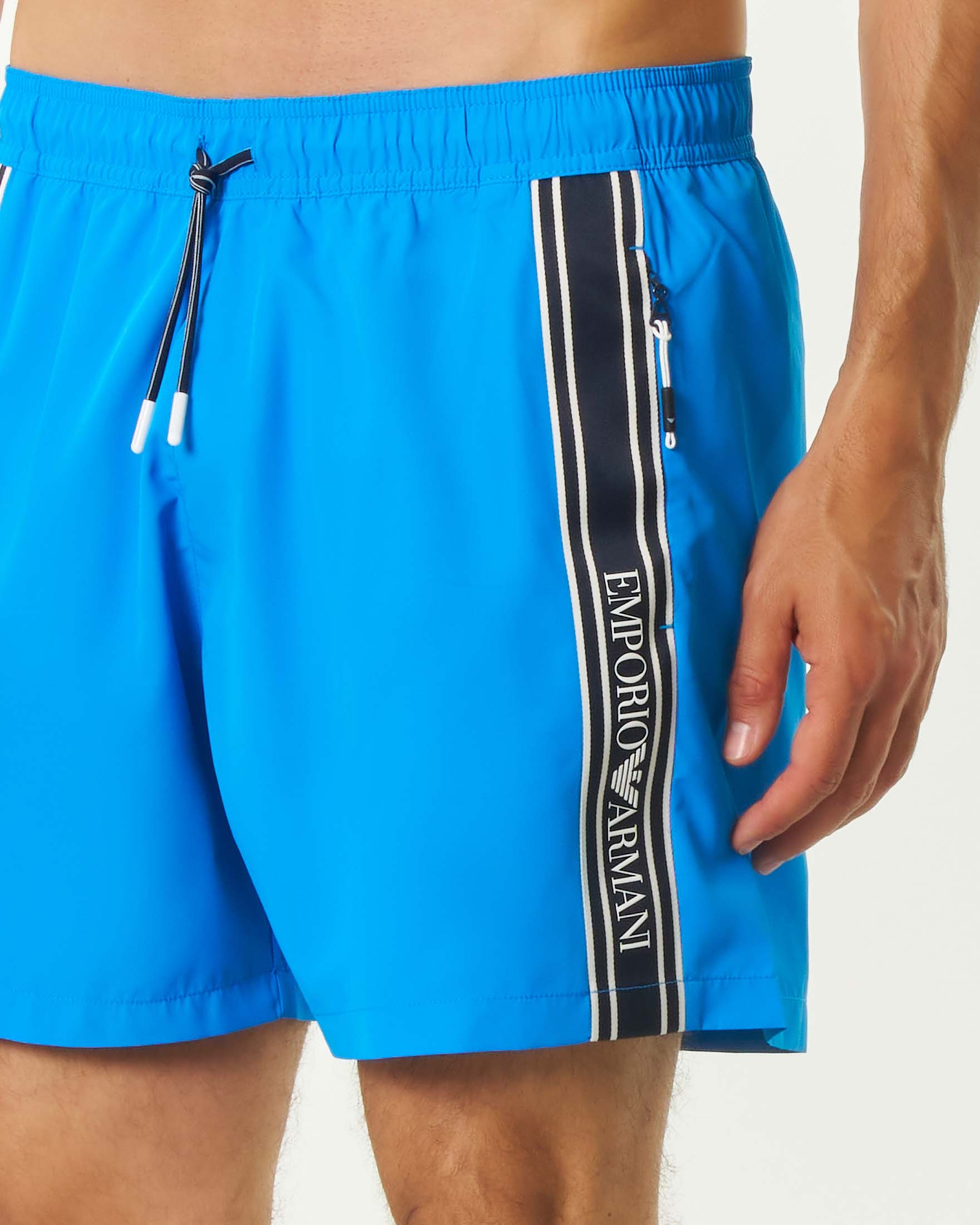 Boxer mare Emporio Armani blu royal con bande porta logo e tasche a zip image