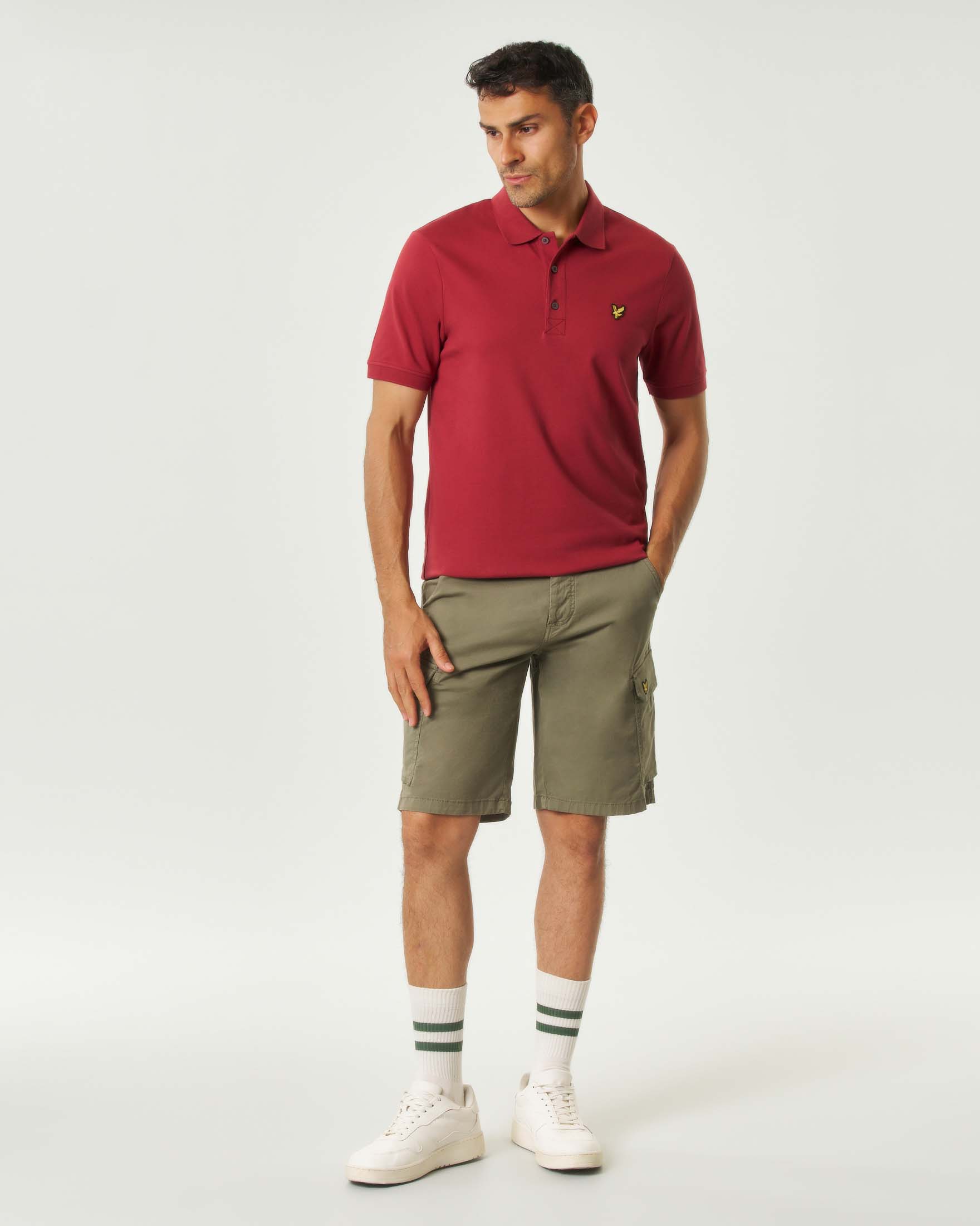 Bermuda cargo Lyle & Scott verde militare in gabardina di cotone stretch
