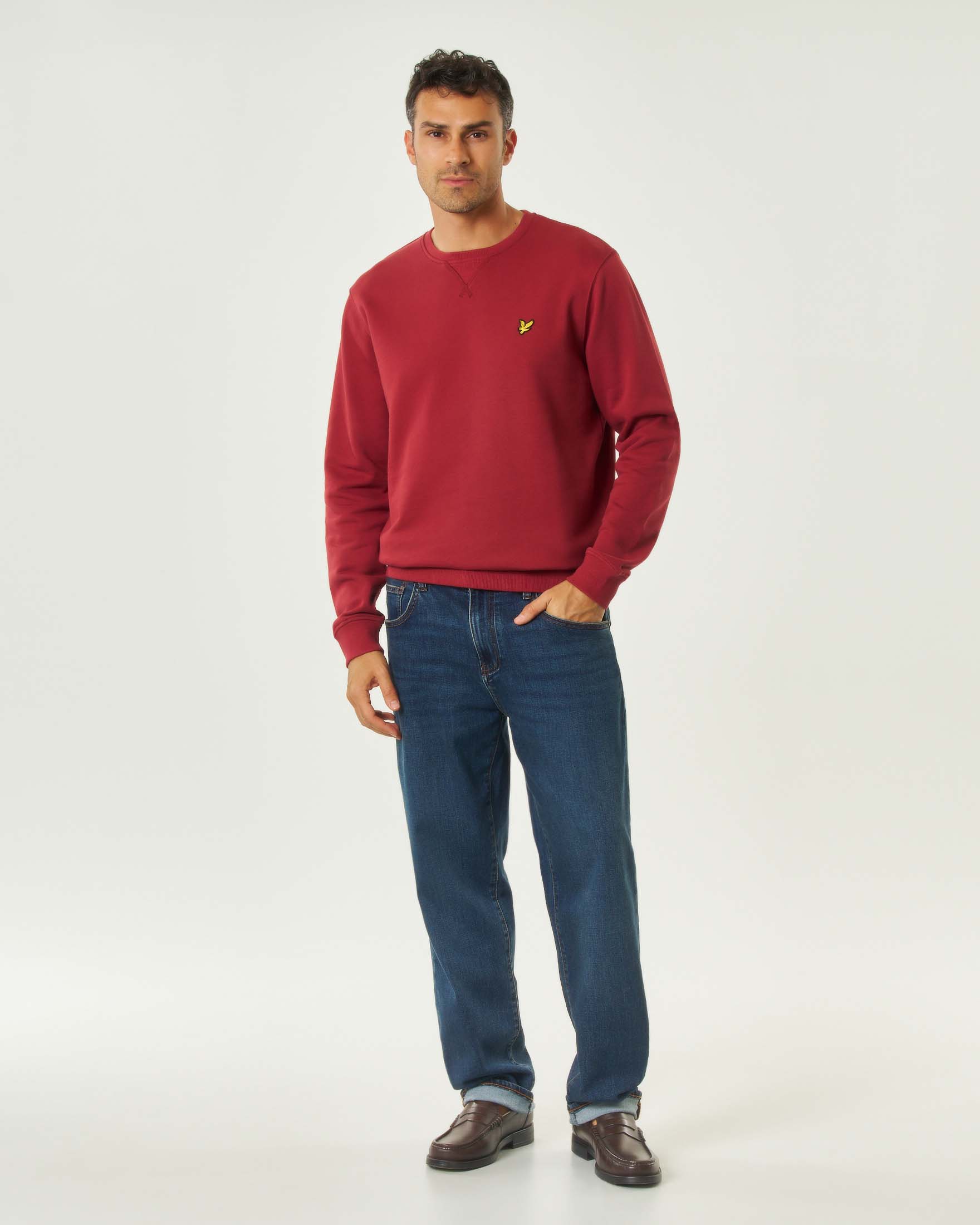 Felpa girocollo Lyle & Scott rossa in cotone con logo aquila gialla ricamato sul petto image