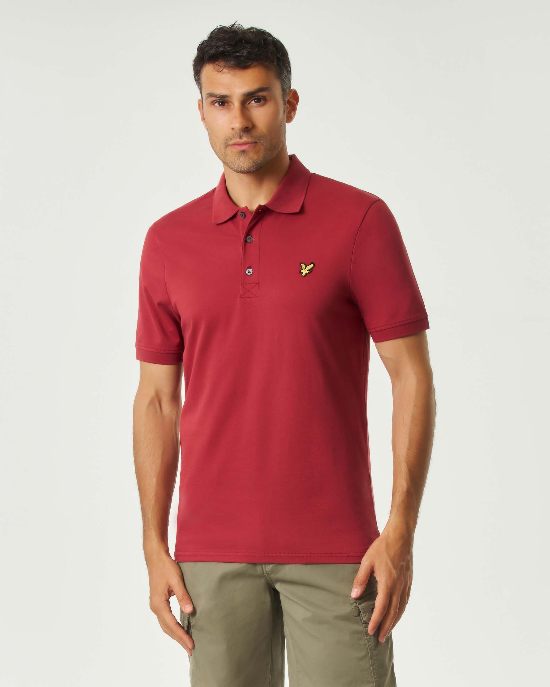 Polo Lyle & Scott rossa mezza manica in piqué di cotone stretch con logo aquila gialla ricamato sul petto