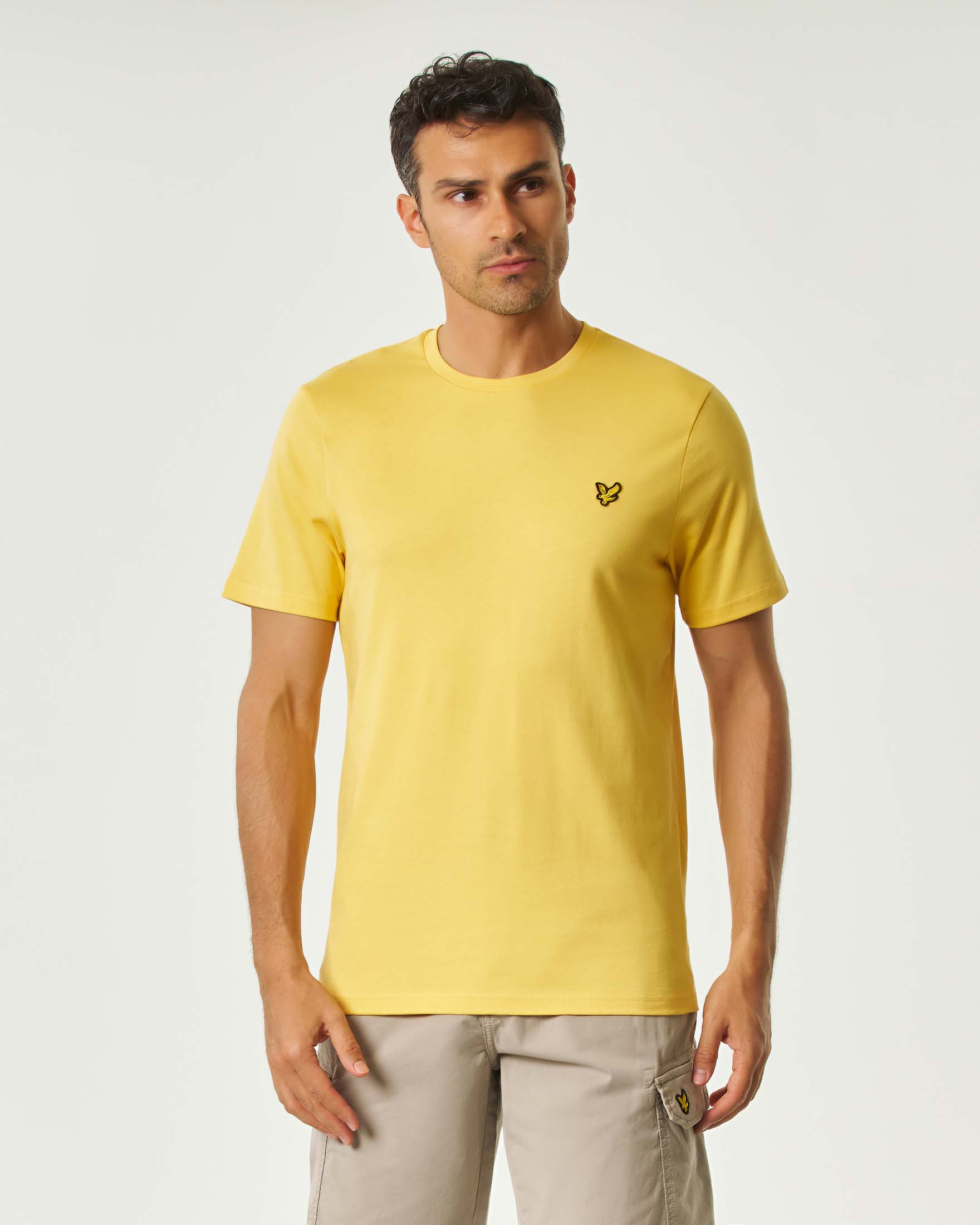 T-shirt Lyle & Scott mezza manica gialla in cotone con logo aquila gialla ricamata sul petto
