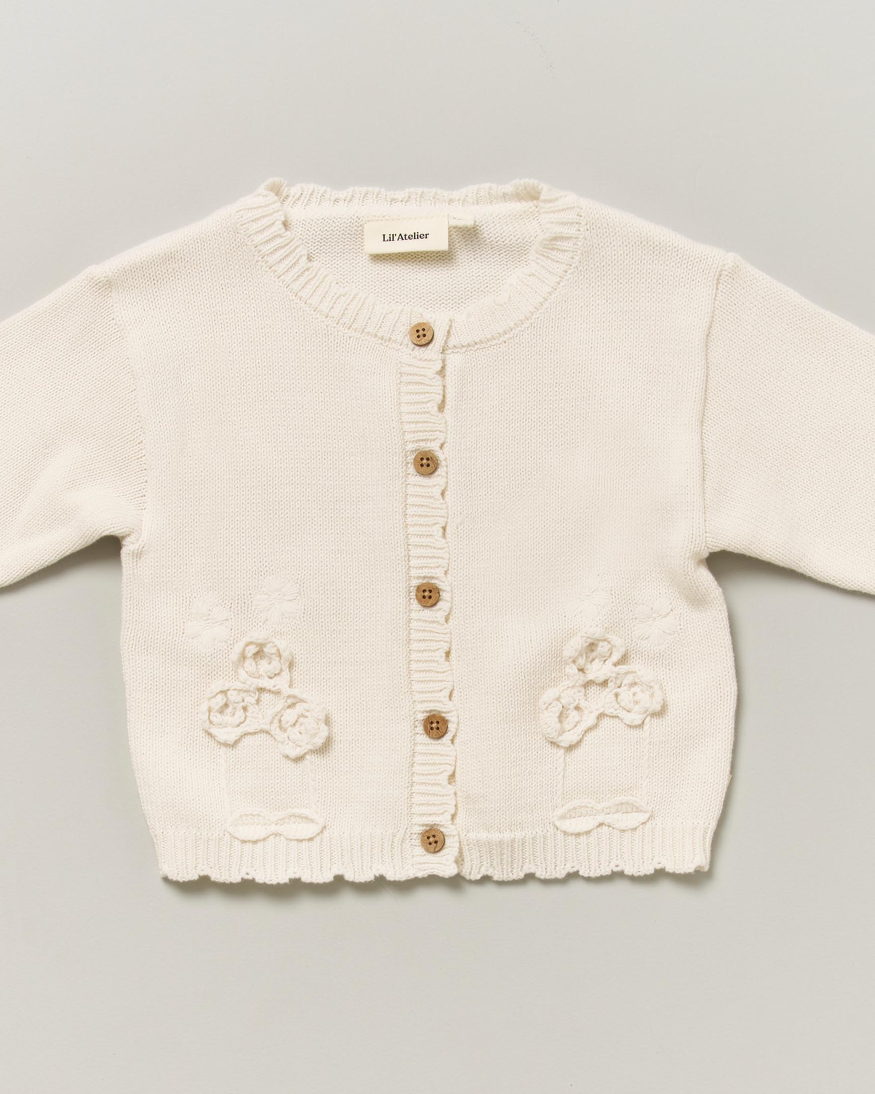 Maglioncino Lil'Atelier in puro cotone avorio con fiori ricamati image