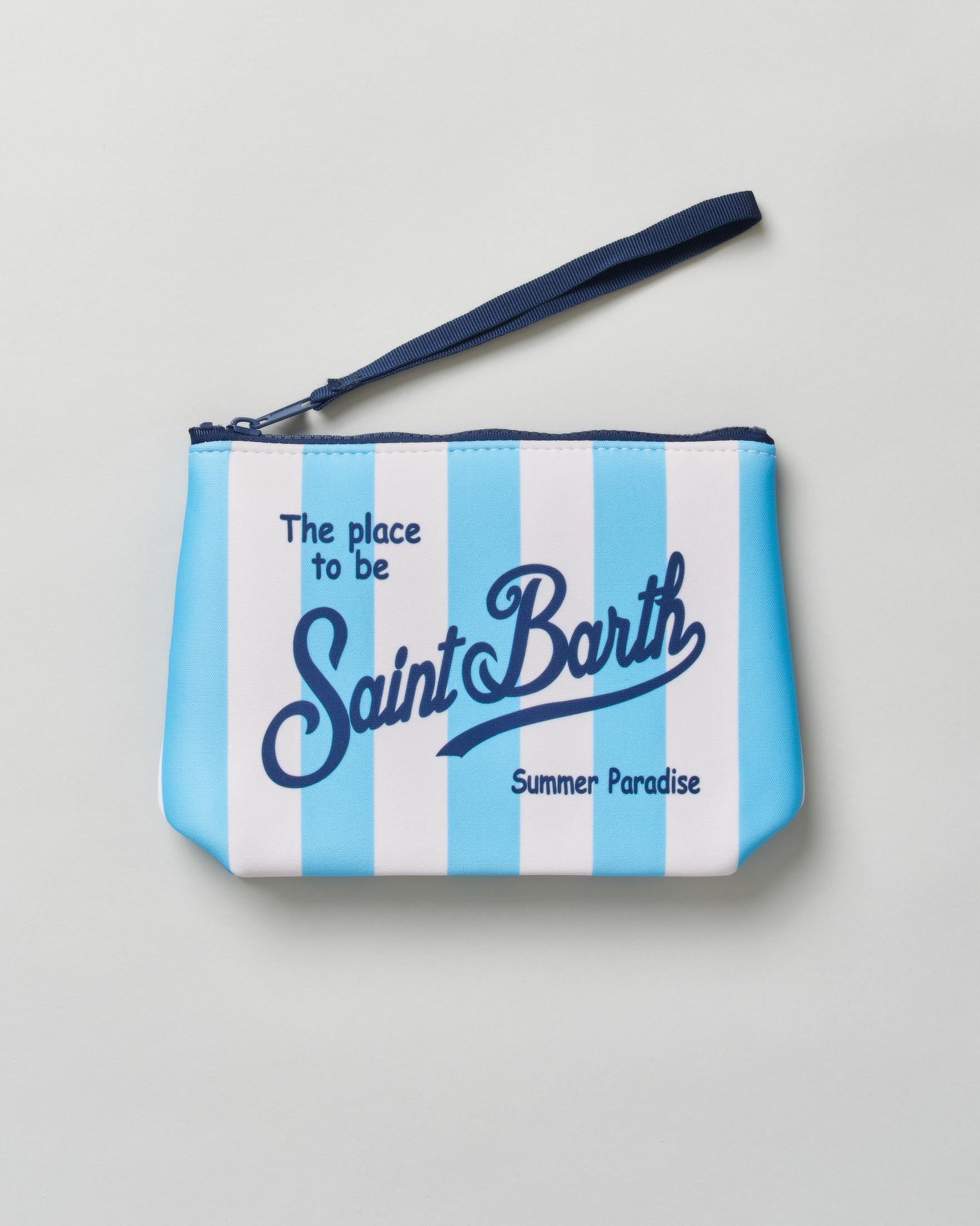 Pochette Aline a righe larghe azzurre e bianche in tessuto scuba