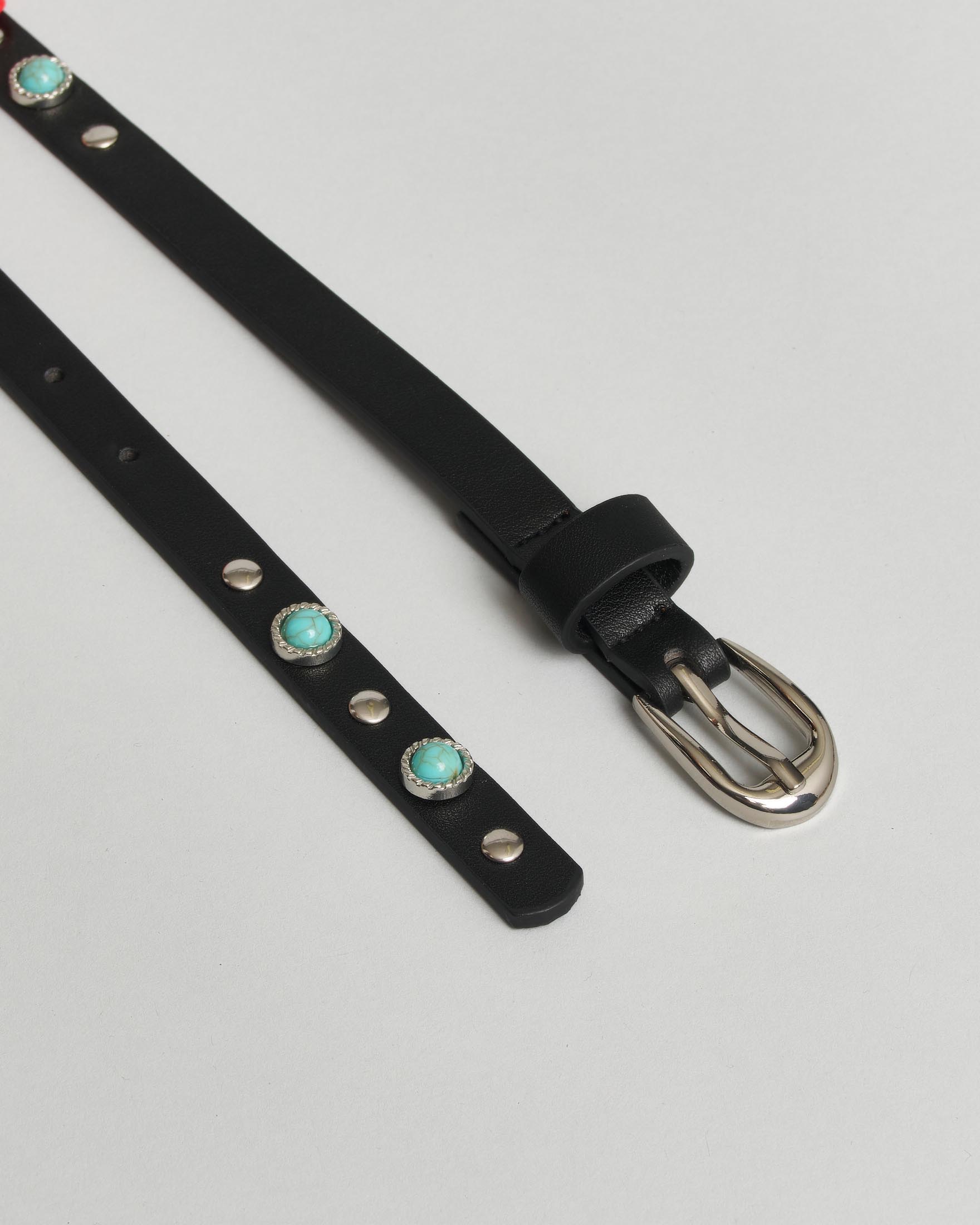 Cintura sottile Hlo! in pelle nera con borchie argento e pietre turchesi image