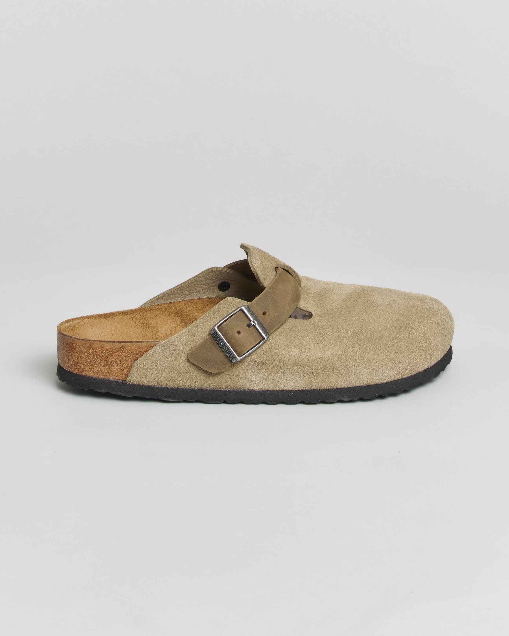 Sandalo Boston beige in suede e cinturino in pelle oliata