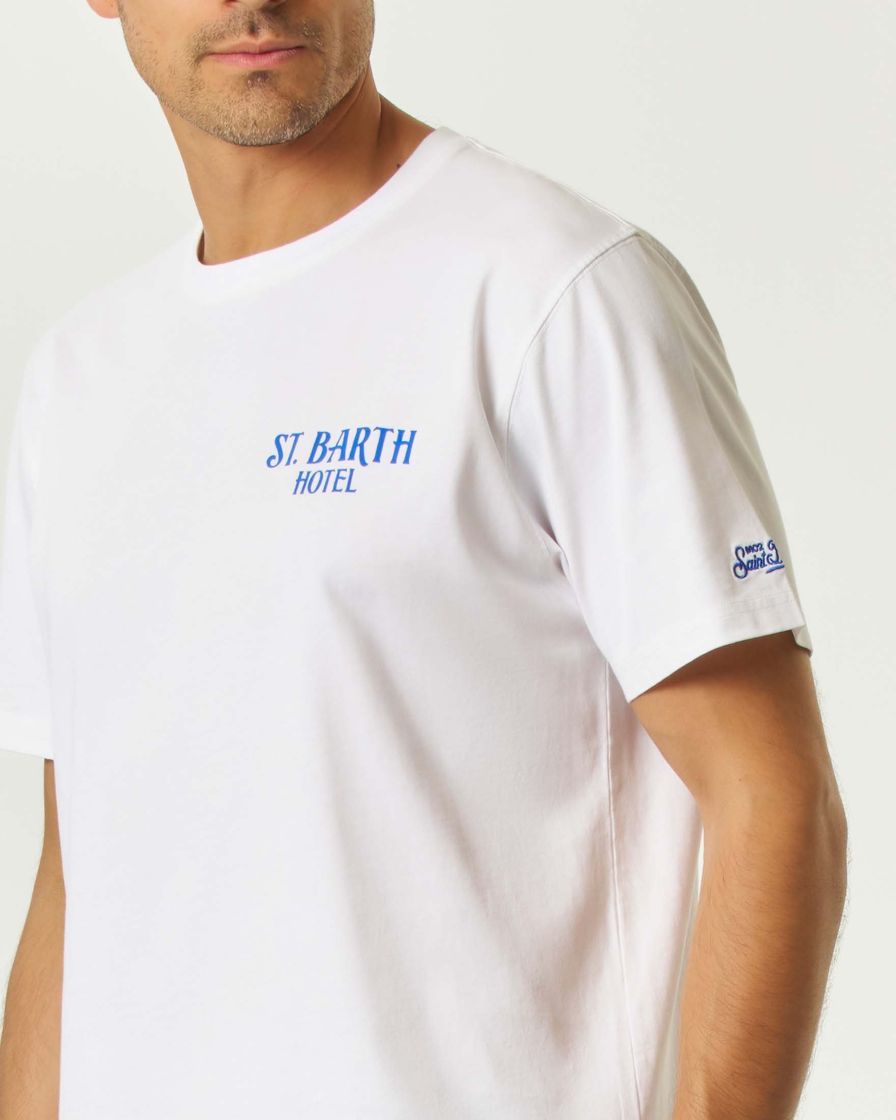 T-shirt MC2 Saint Barth bianca con stampa St. Barth Hotel fronte e retro image