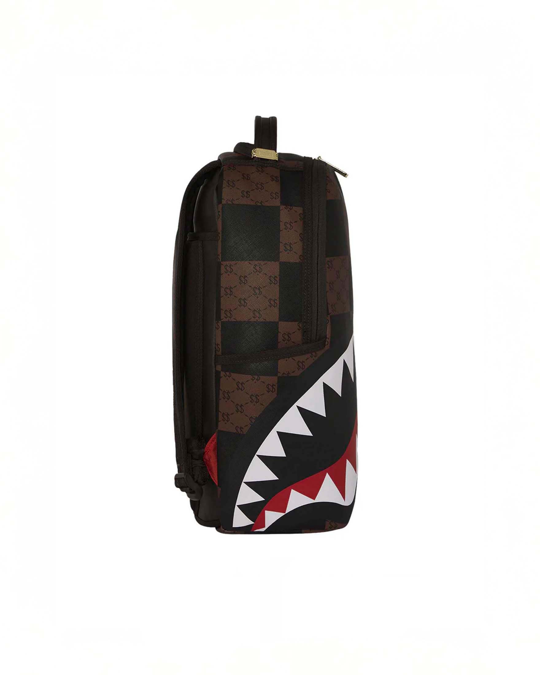 Zaino Sprayground Enlarged Check Paris in similpelle con motivo a scacchi neri e marroni e maxi fauci di squalo image