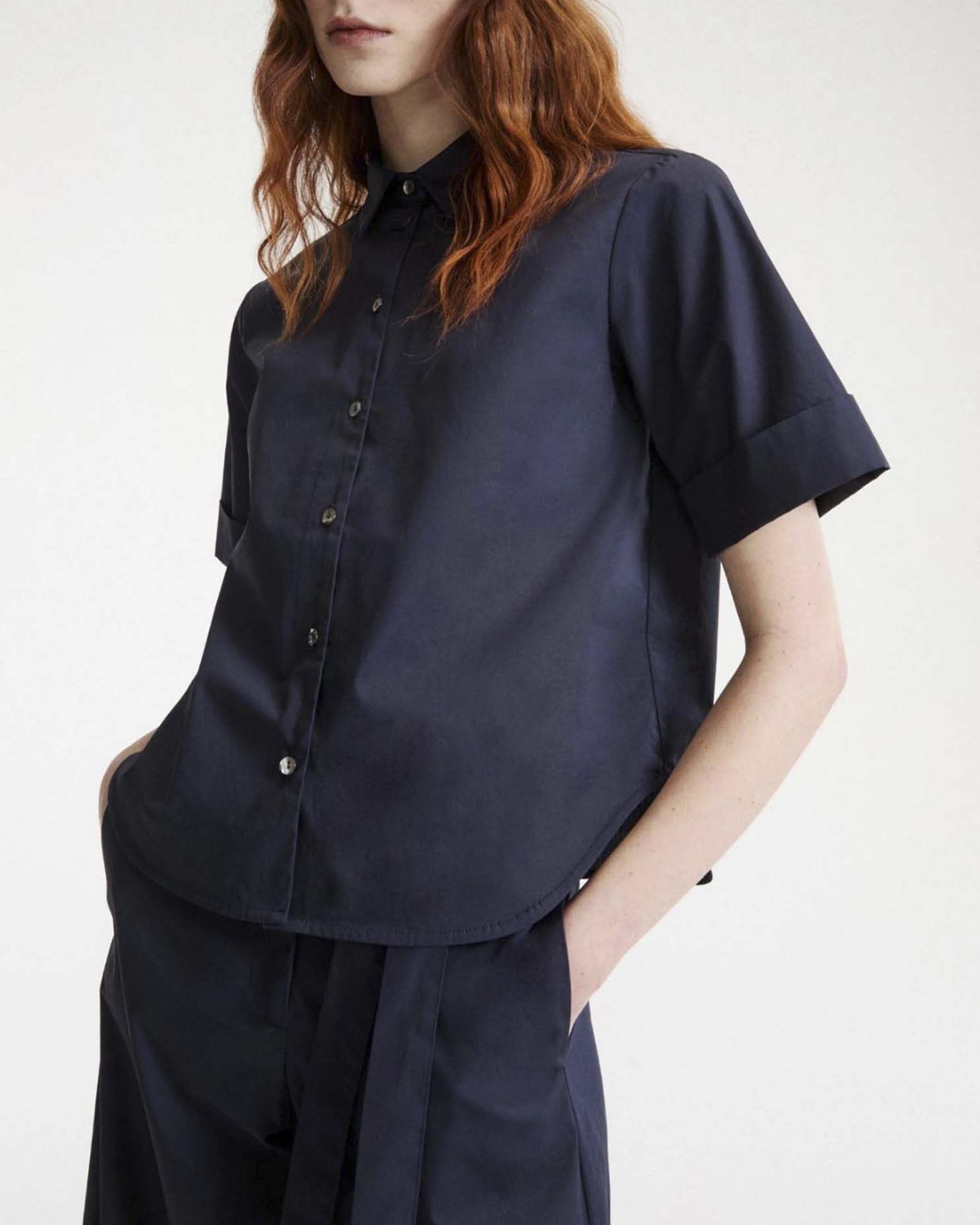 Camicia svasata Marella blu in mussola di cotone con maniche a risvolto
