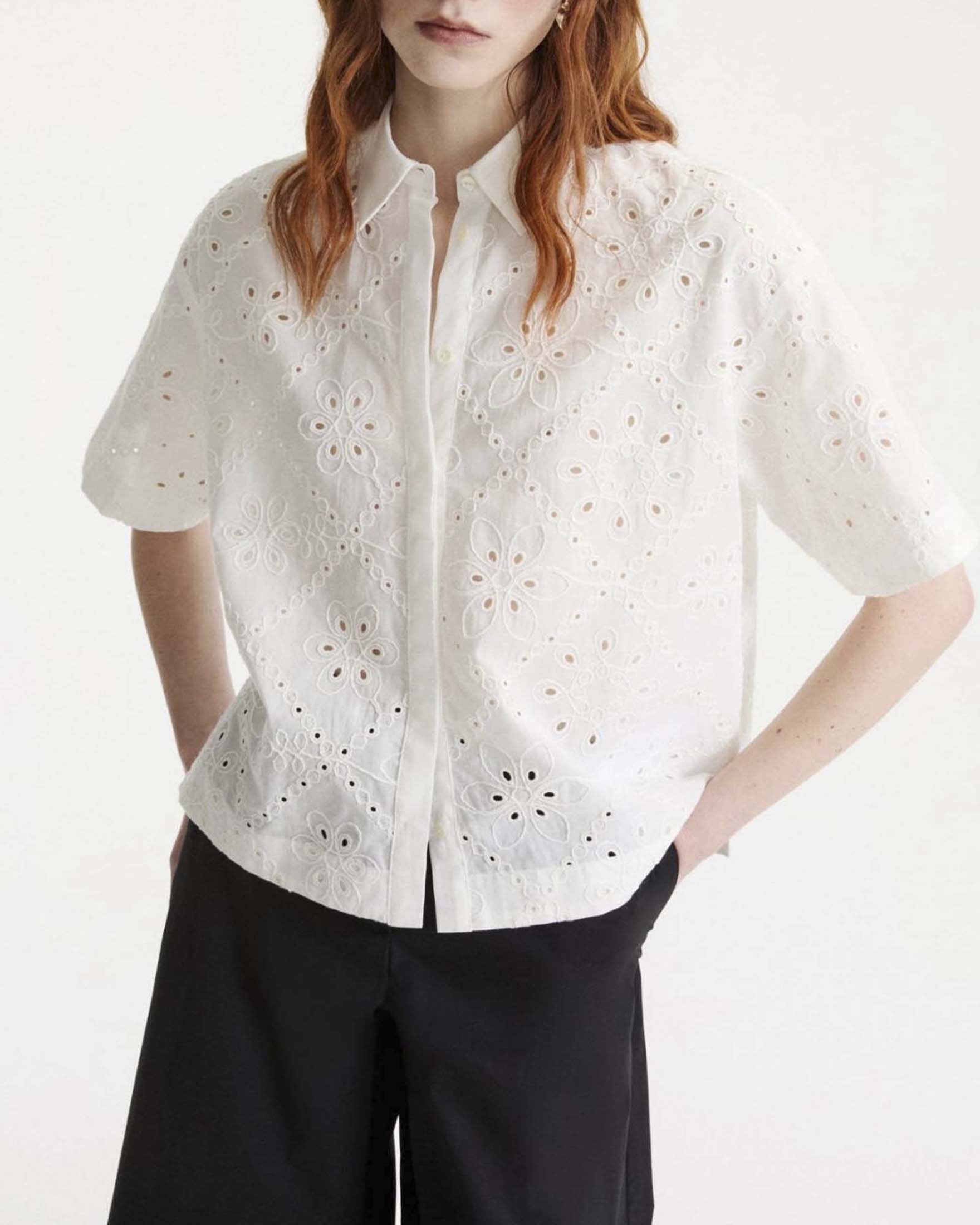 Camicia boxy a mezze maniche Marella bianca in mussola di cotone con ricamo sangallo
