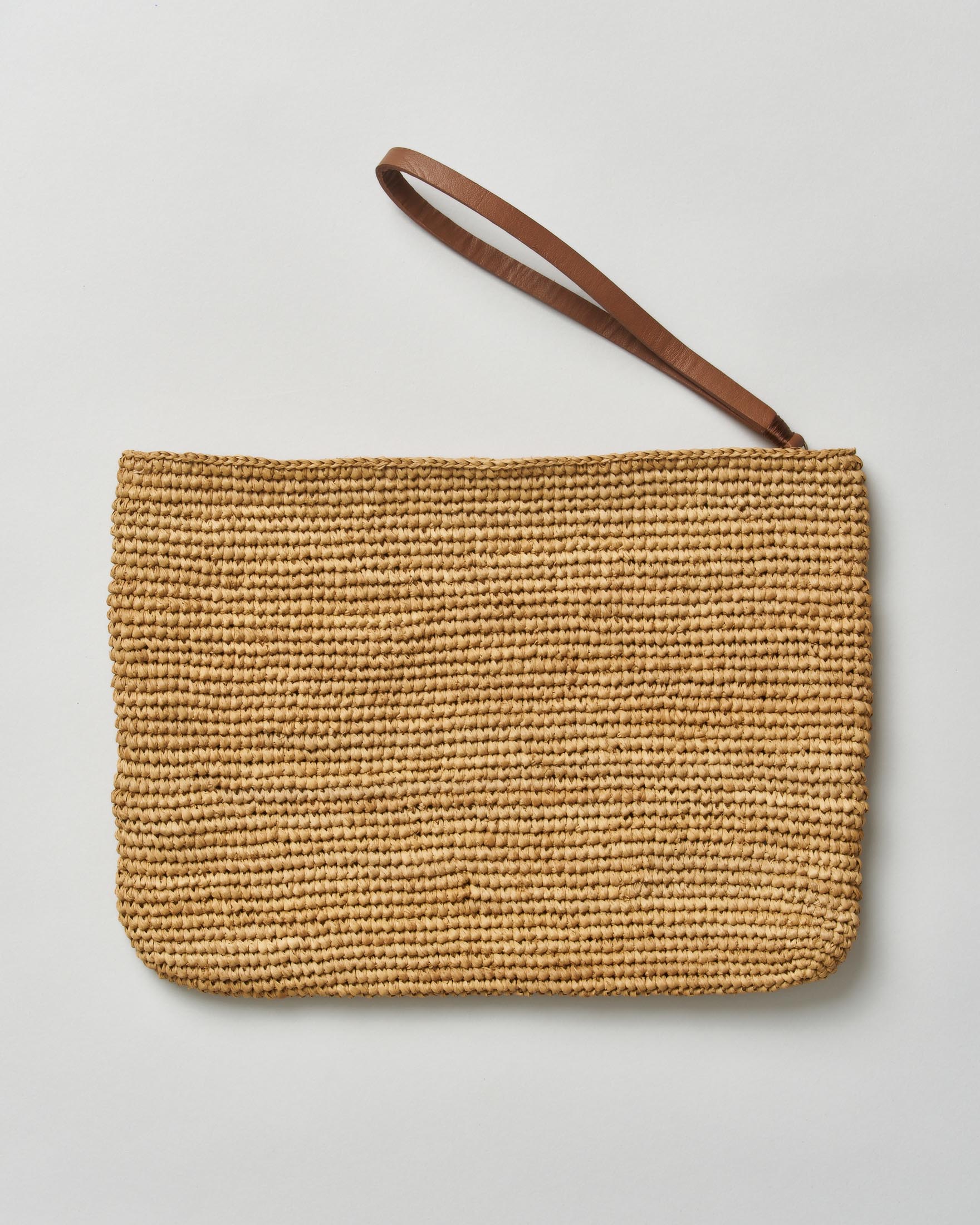 Pochette Sovani in rafia dal colore naturale con laccetto laterale in pelle image