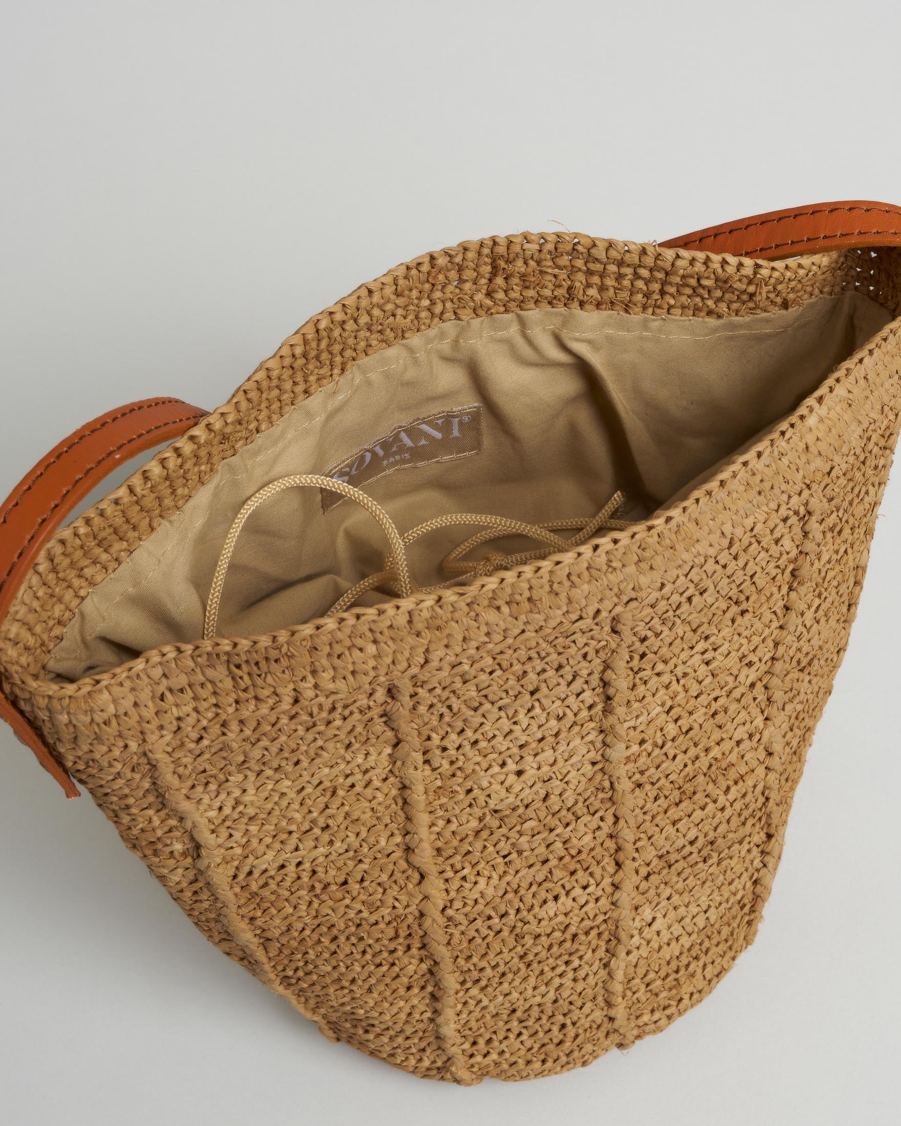 Borsa a tracolla Sovani a forma di secchiello in rafia naturale image