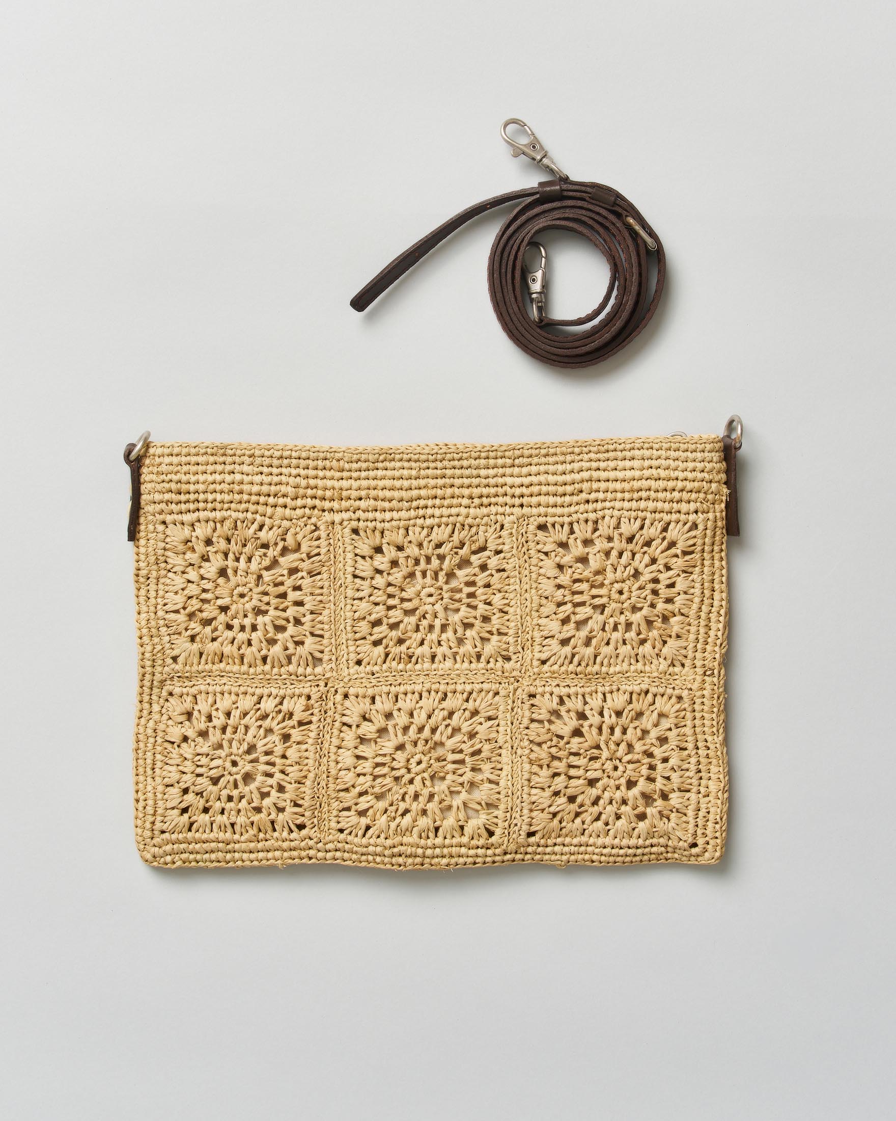 Pochette Sovani in rafia naturale con motivo a quadri