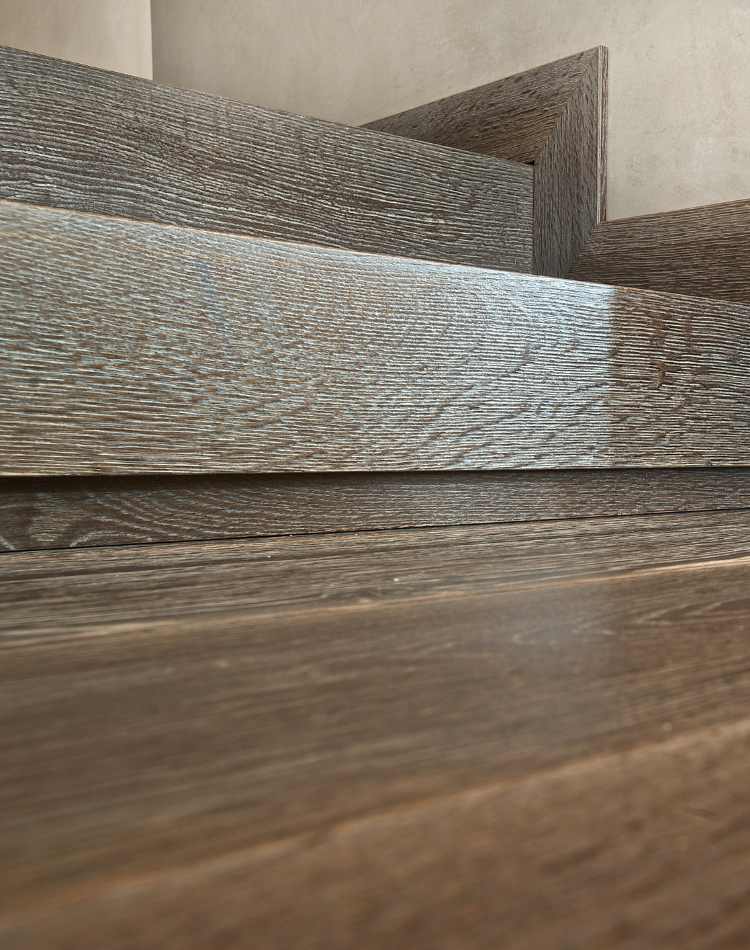 gradini in legno di quercia