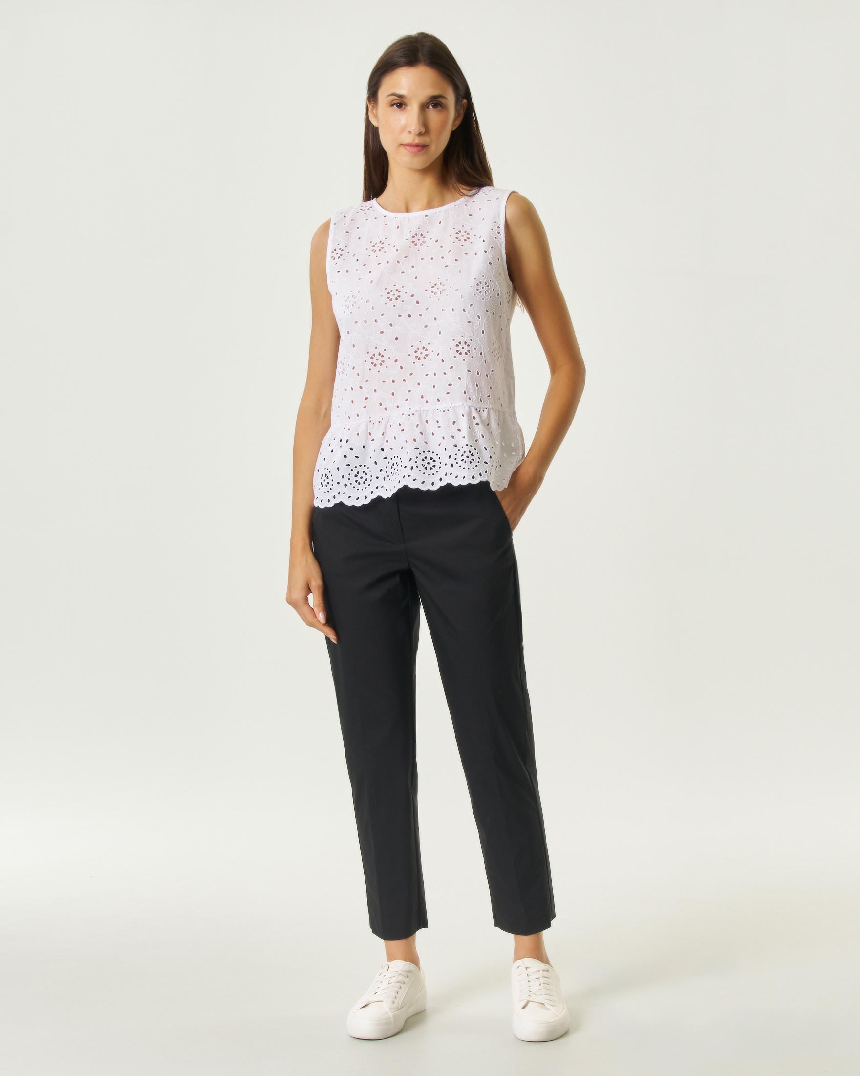 Top smanicato Emme Marella bianco in sangallo con balza e retro in jersey image