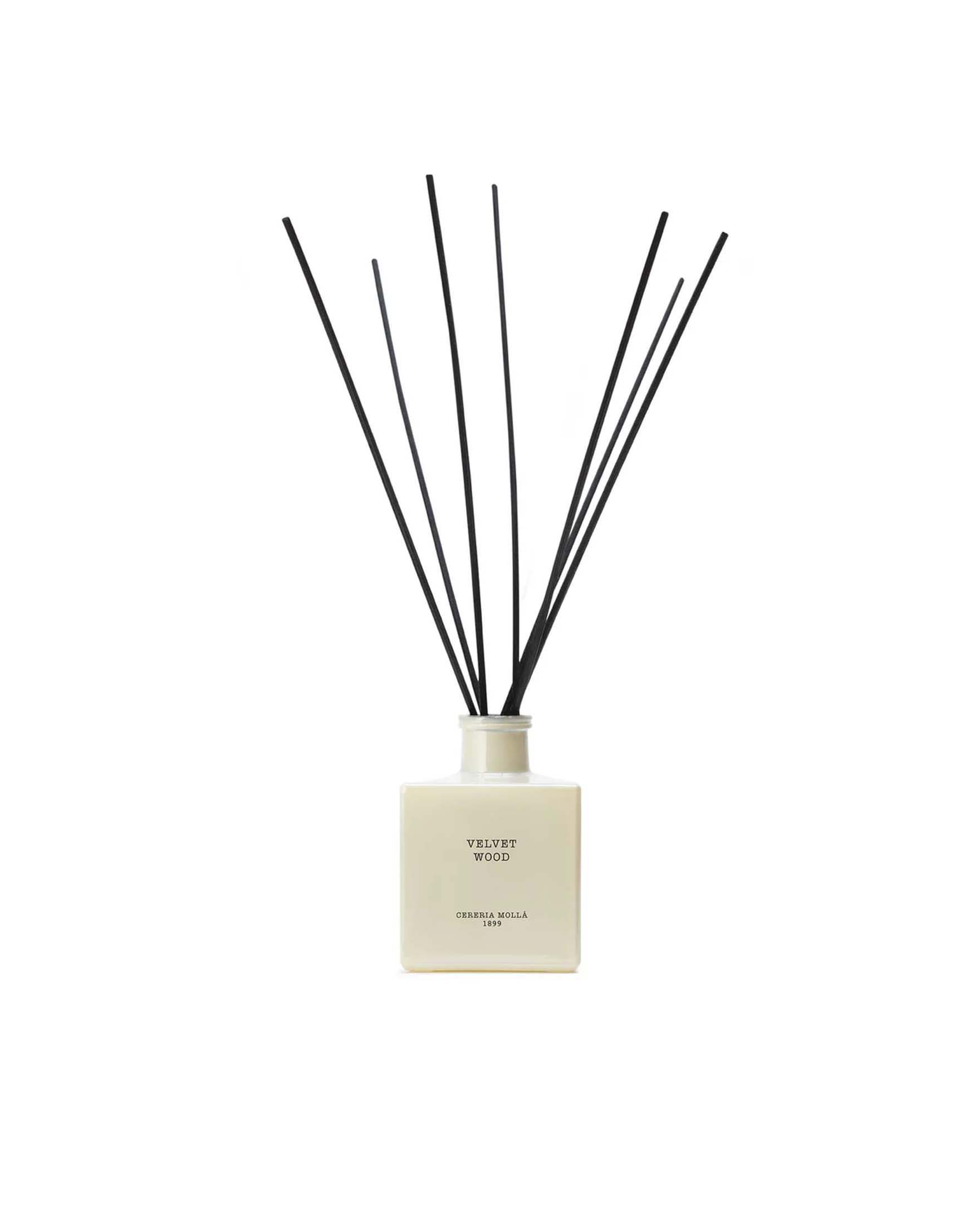 Diffusore a Bastoncini Velvet Wood 250 ml