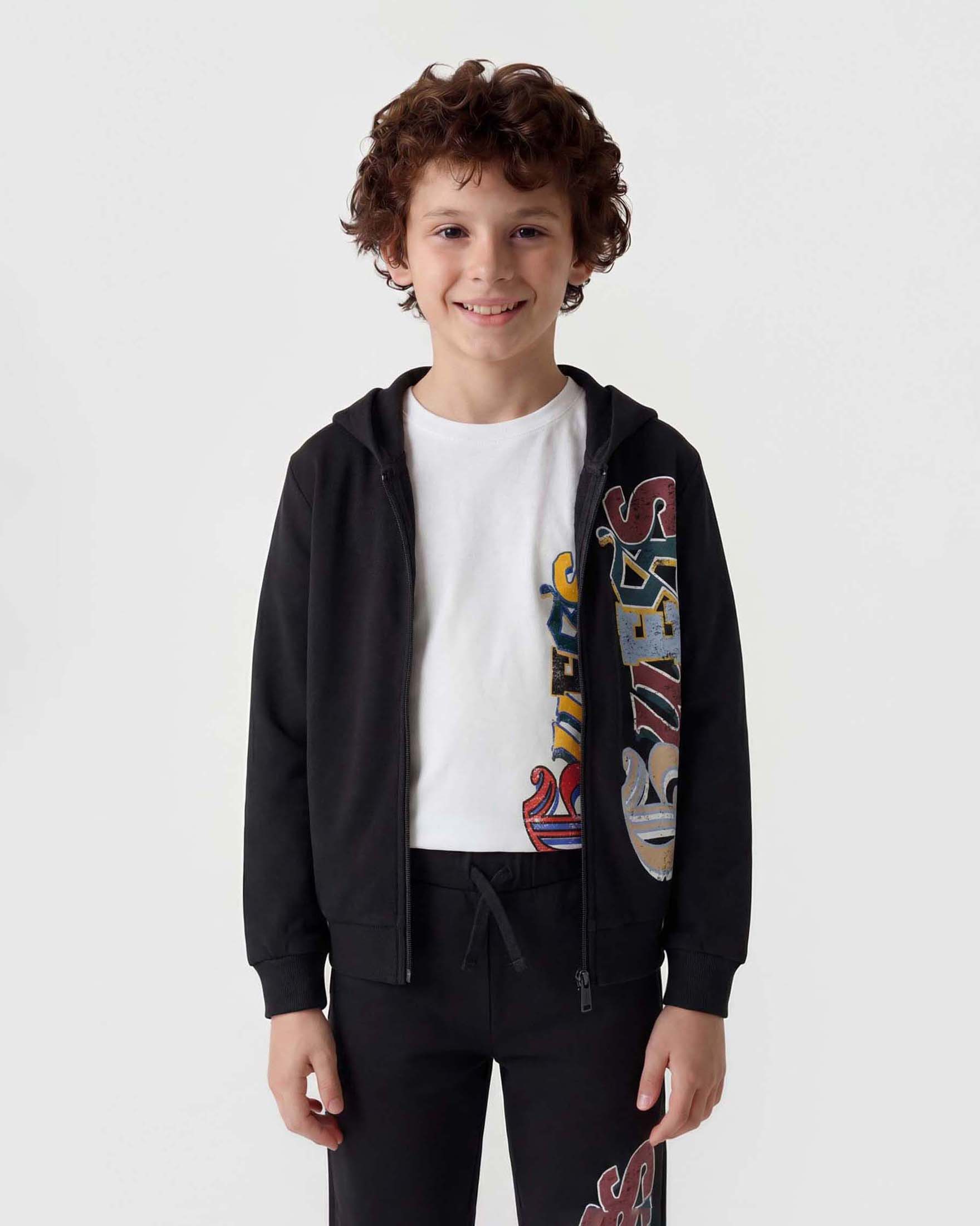 Felpa con zip e cappuccio Guess nera in cotone con stampa logo colorata image