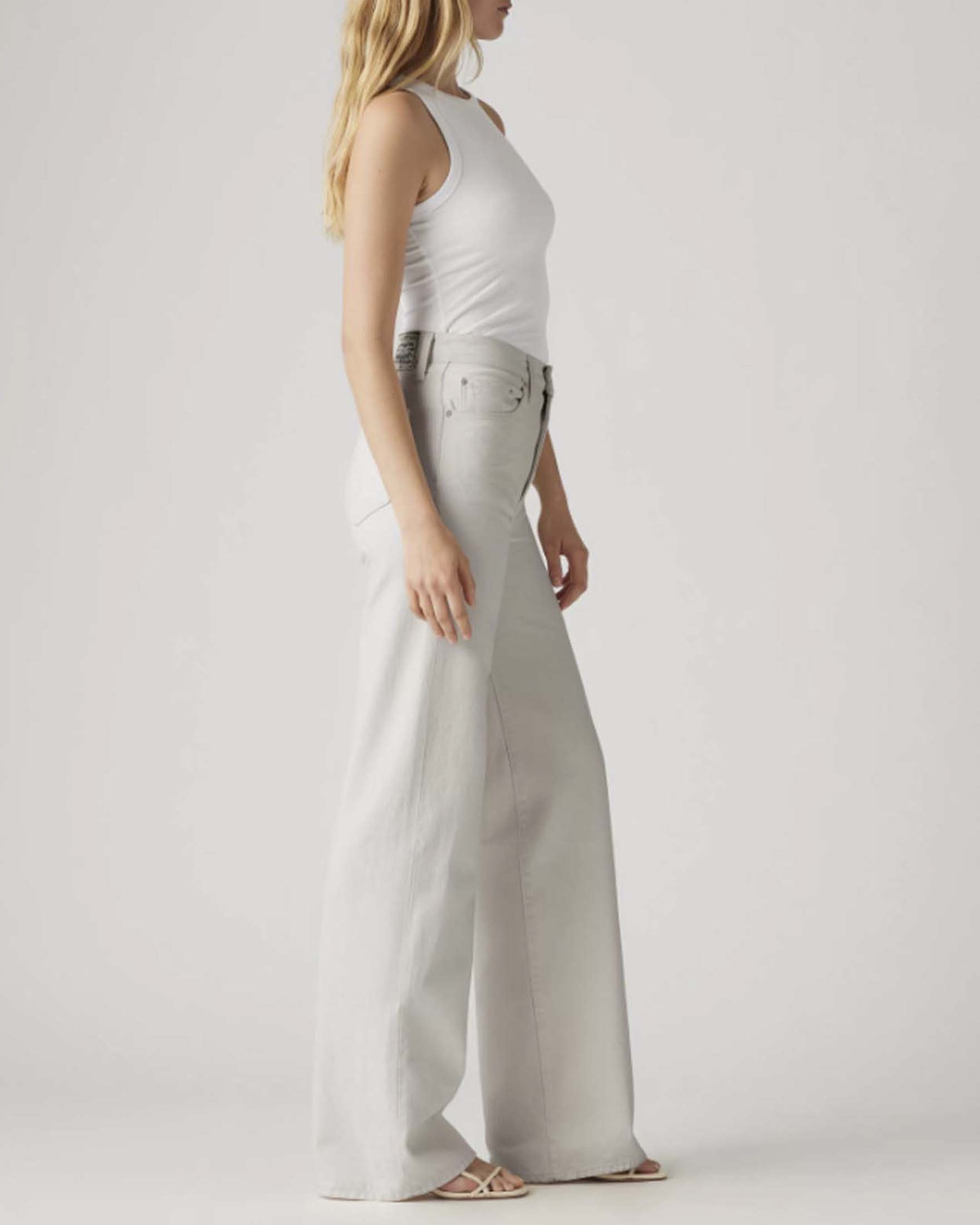 Jeans Ribcage Wide Leg Levi's color ghiaccio in misto lino e viscosa a vita alta