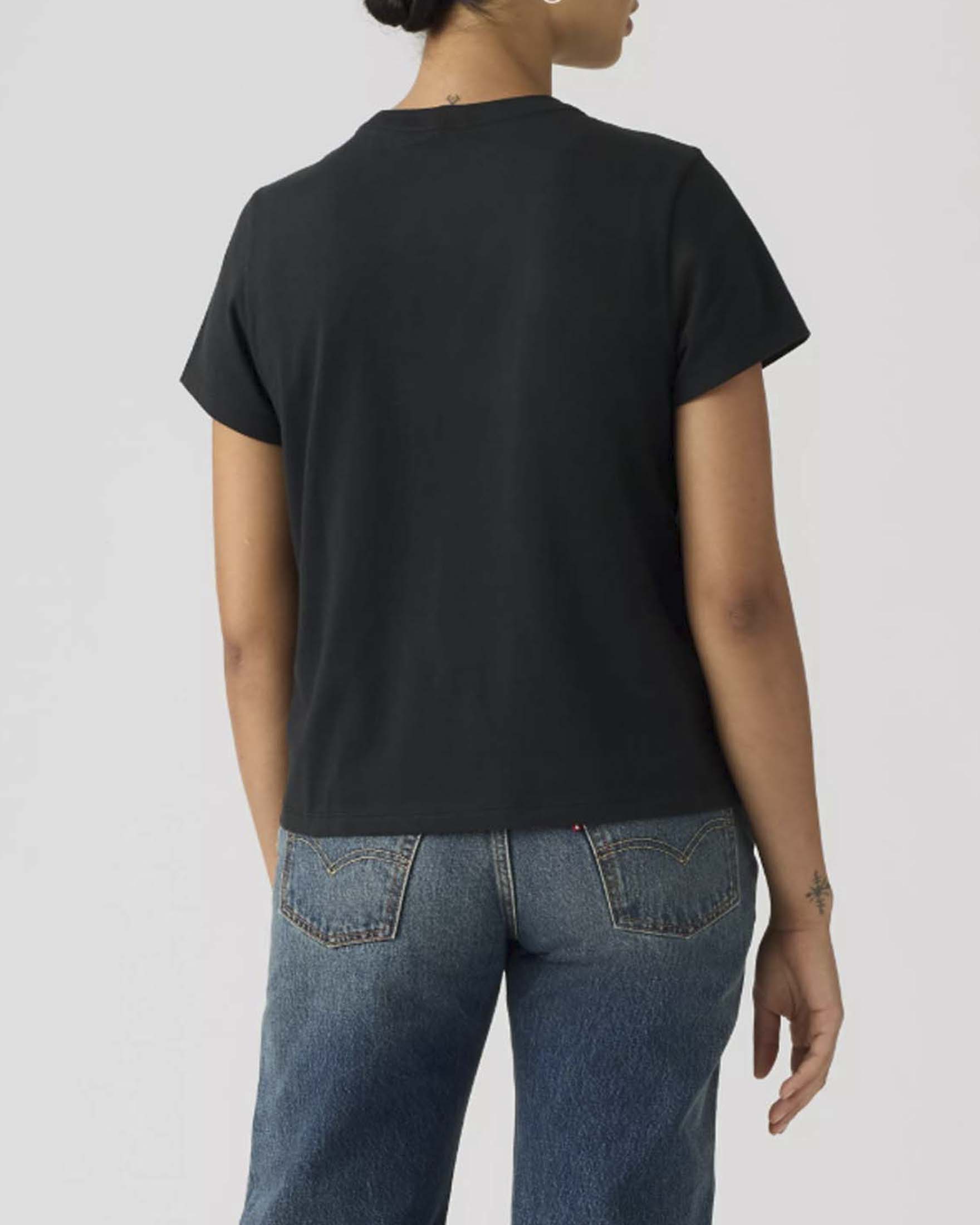 T-shirt GR Favorite Levi's nera in cotone con stampa Denim and Dust Boots a contrasto image