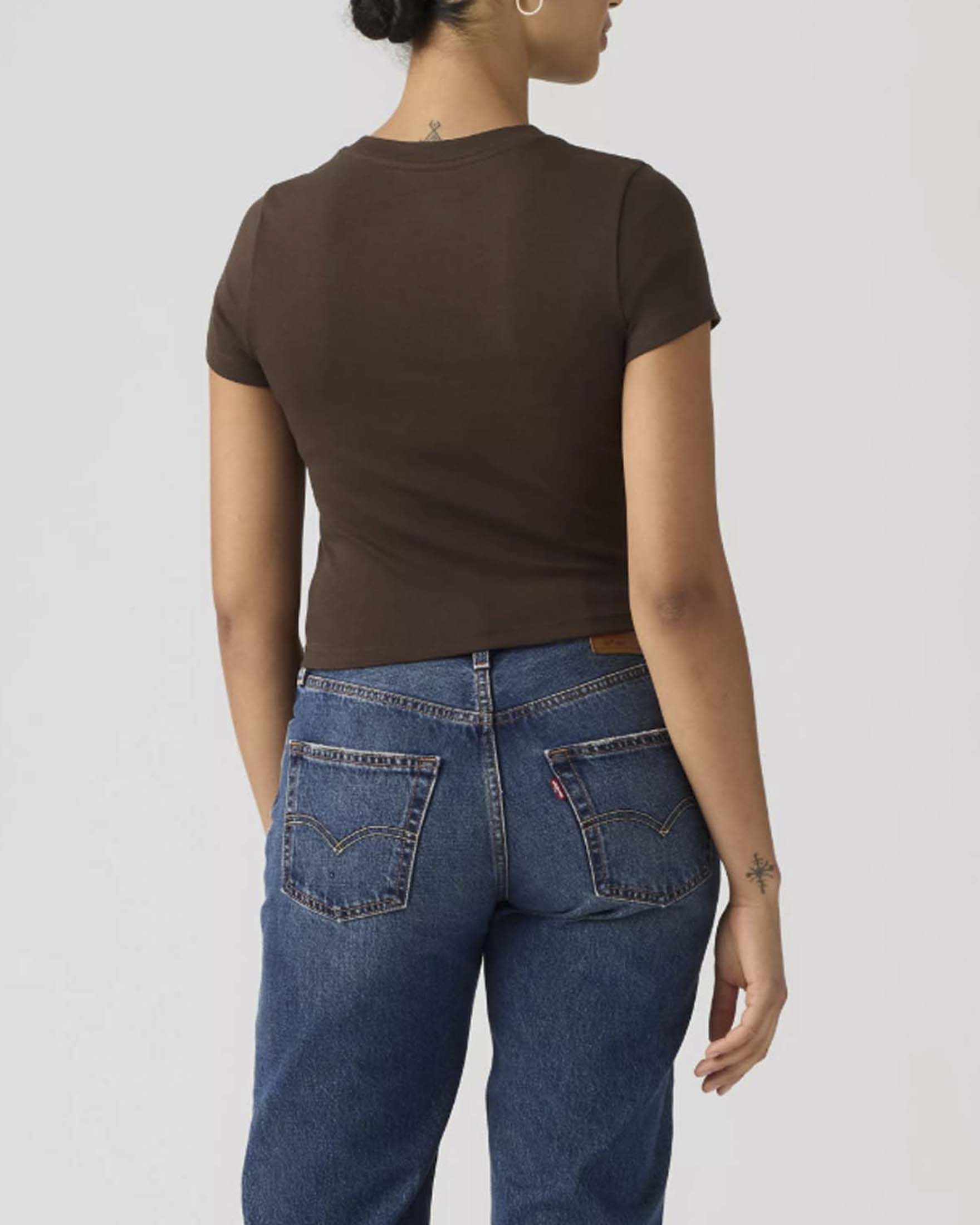 T-shirt GR Essential Baby Levi's marrone in cotone a coste con logo ricamato a contrasto image