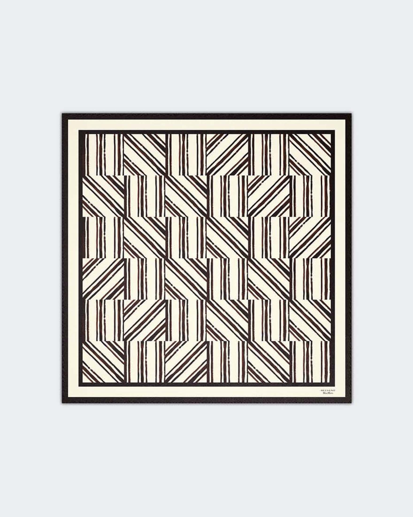 Foulard Weekend Max Mara in twill di seta avorio con motivo geometrico marrone