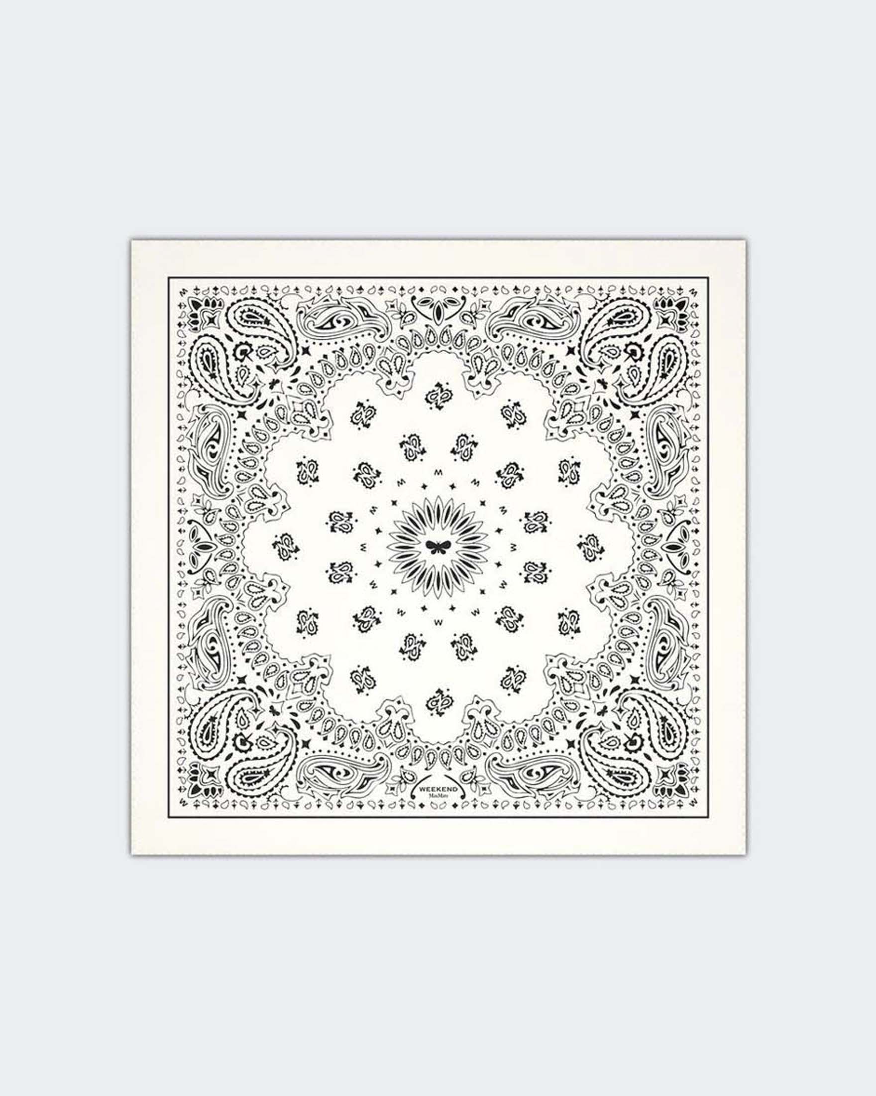 Foulard Weekend Max Mara in twill di seta bianca con stampa paisley a contrasto