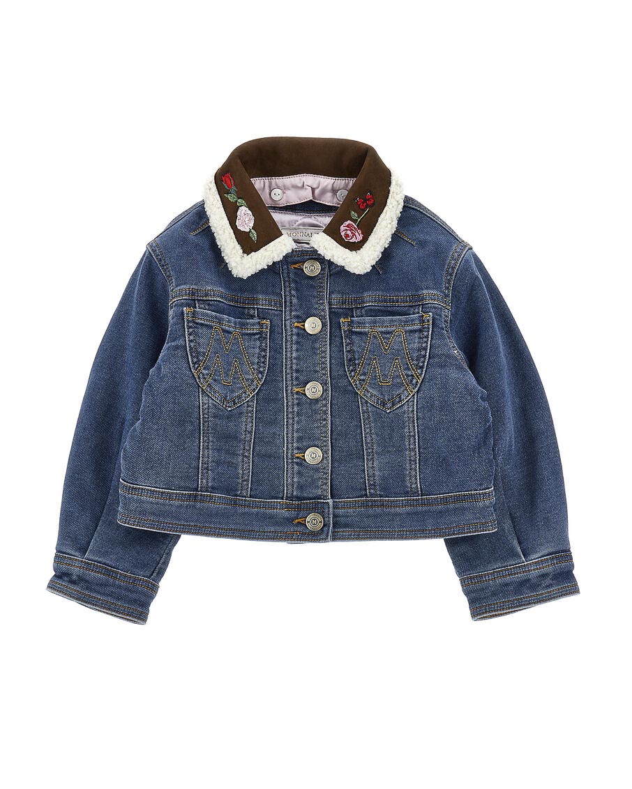 Giacca in denim Monnalisa con colletto rimovibile in suede e fiori ricamati.
