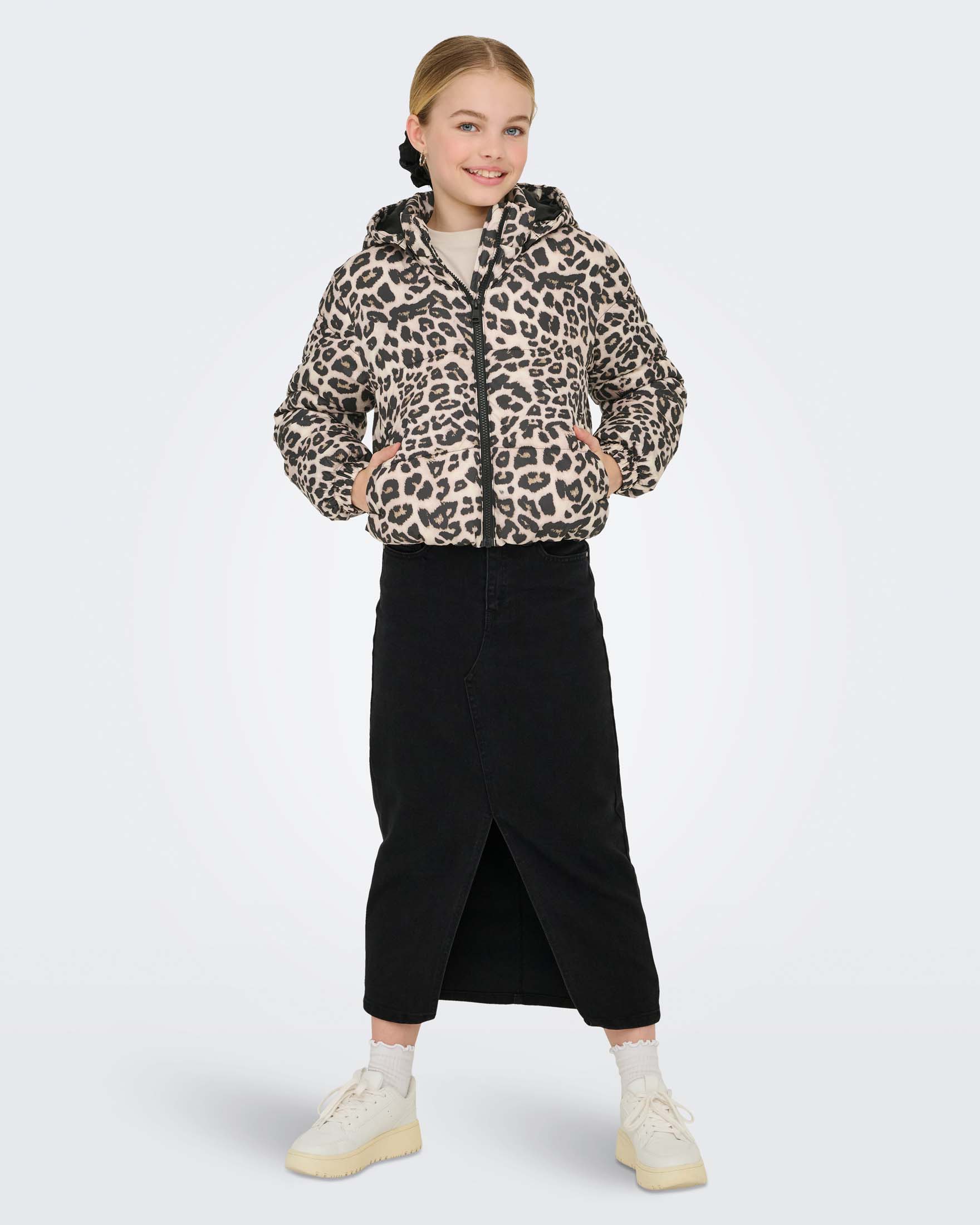 Giaccone trapuntato Kids Only con stampa animalier nera e beige e cappuccio