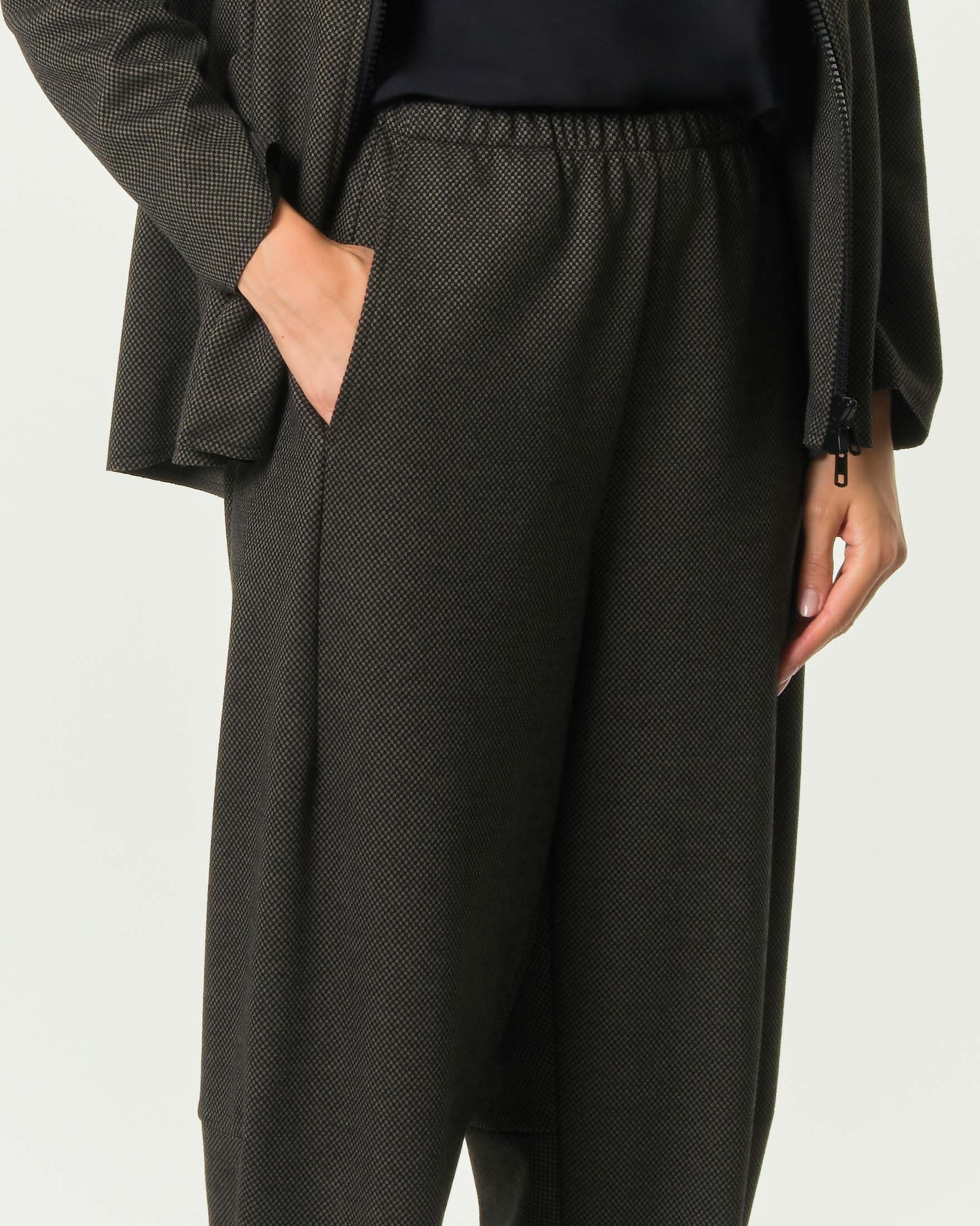 Pantaloni balloon Jurerê in jacquard di misto viscosa neri e marroni image