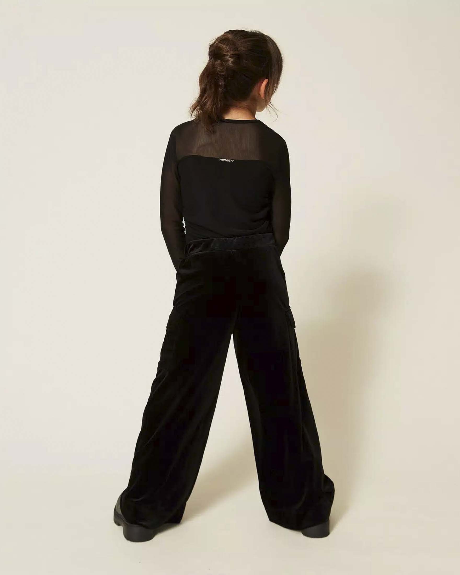 T-shirt nera Twinset a maniche lunghe in tulle